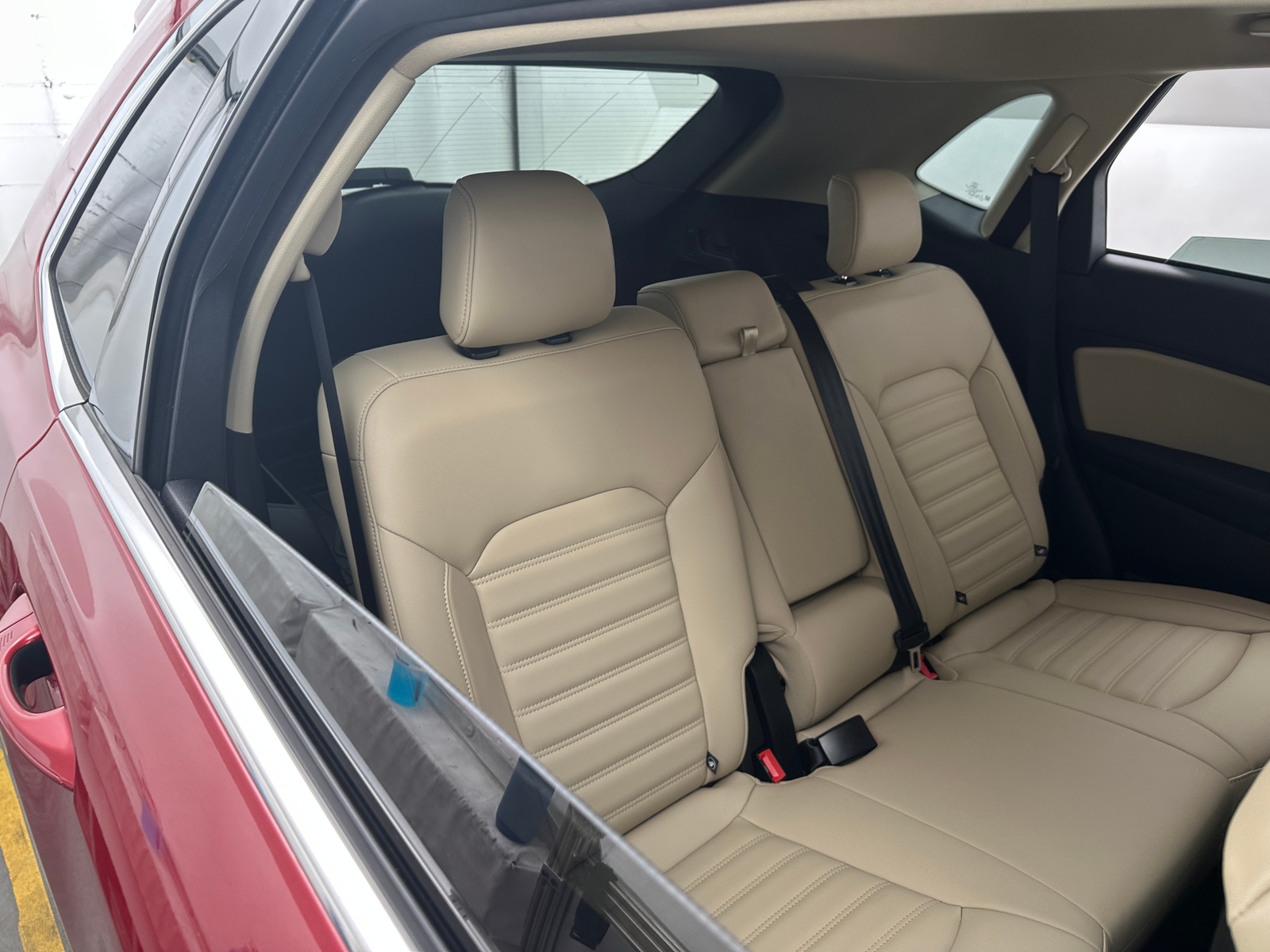 Thumbnail: 2020 Ford Edge - 5