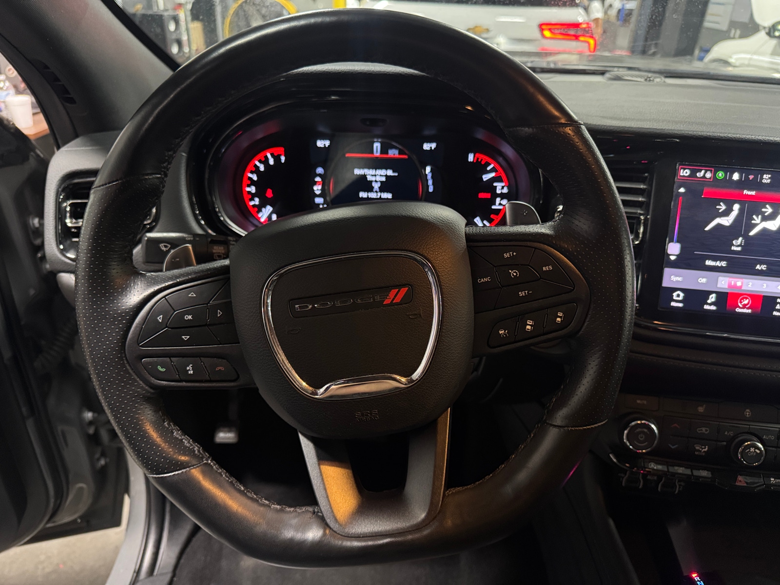 Thumbnail: 2022 Dodge Durango - 4