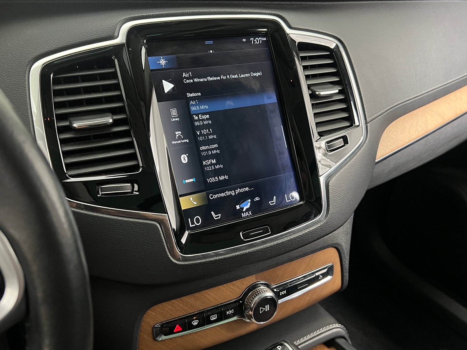 Thumbnail: 2018 Volvo XC90 - 3