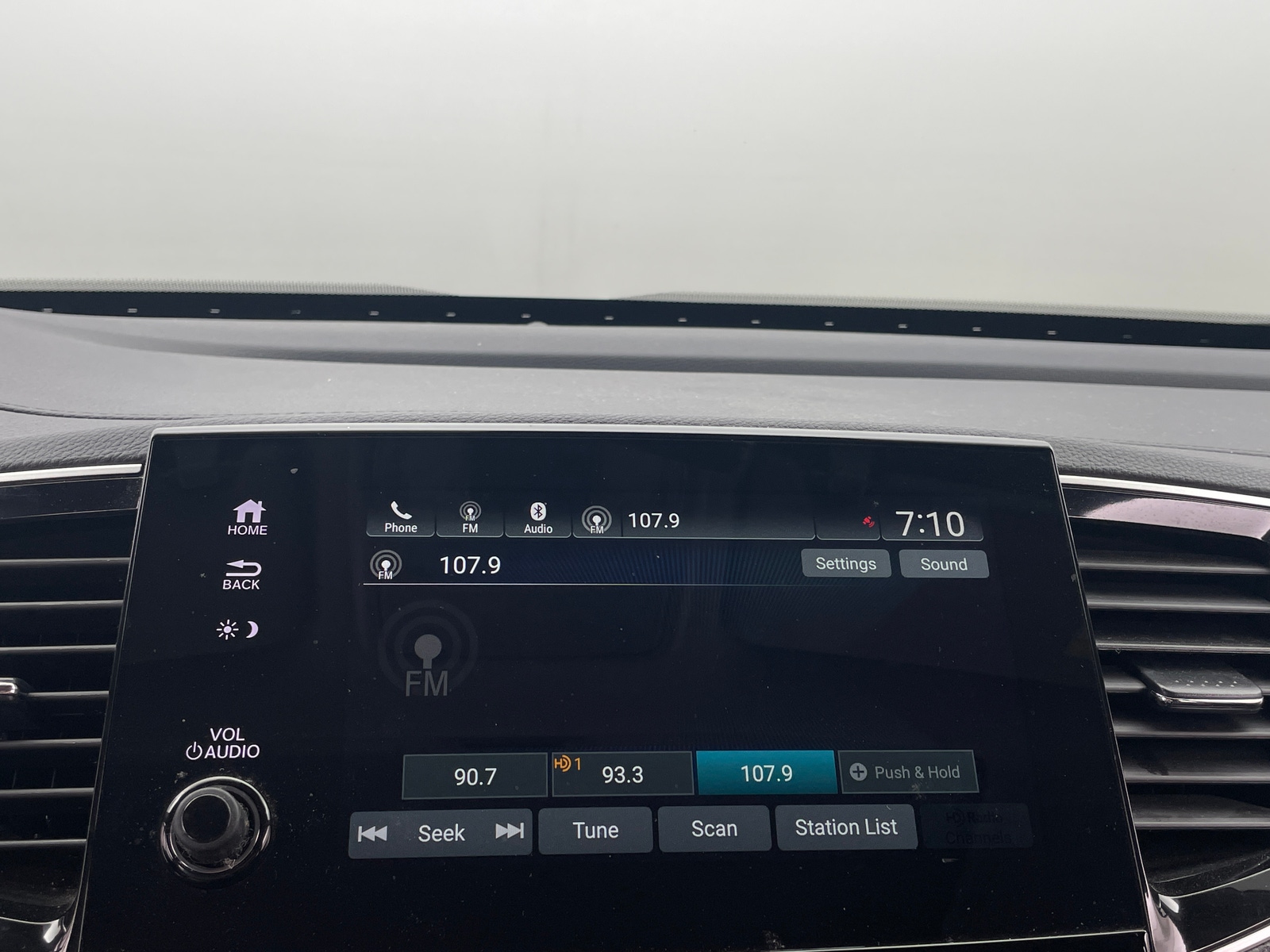 Thumbnail: 2022 Honda Pilot - 3