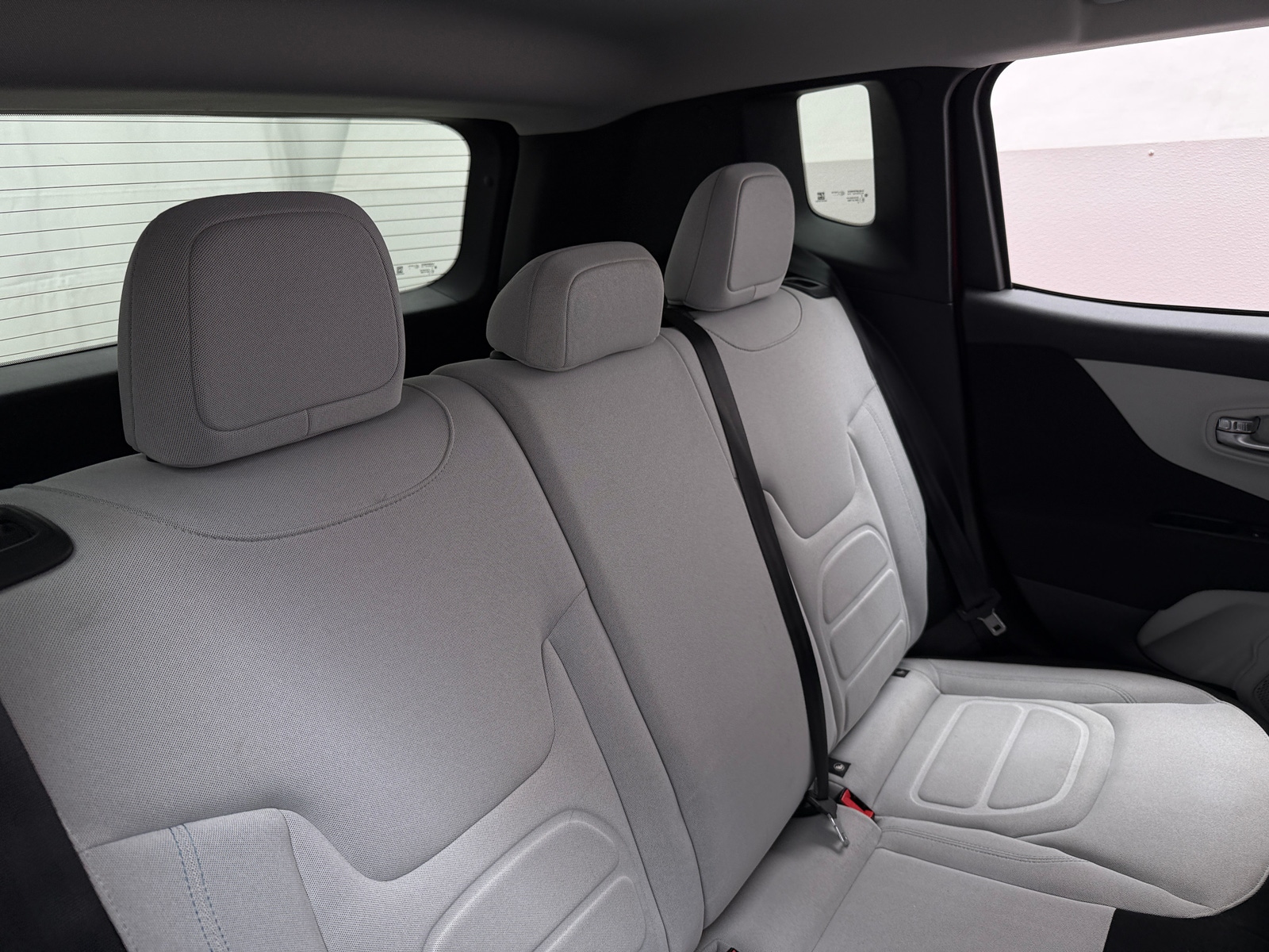 Thumbnail: 2021 Jeep Renegade - 6