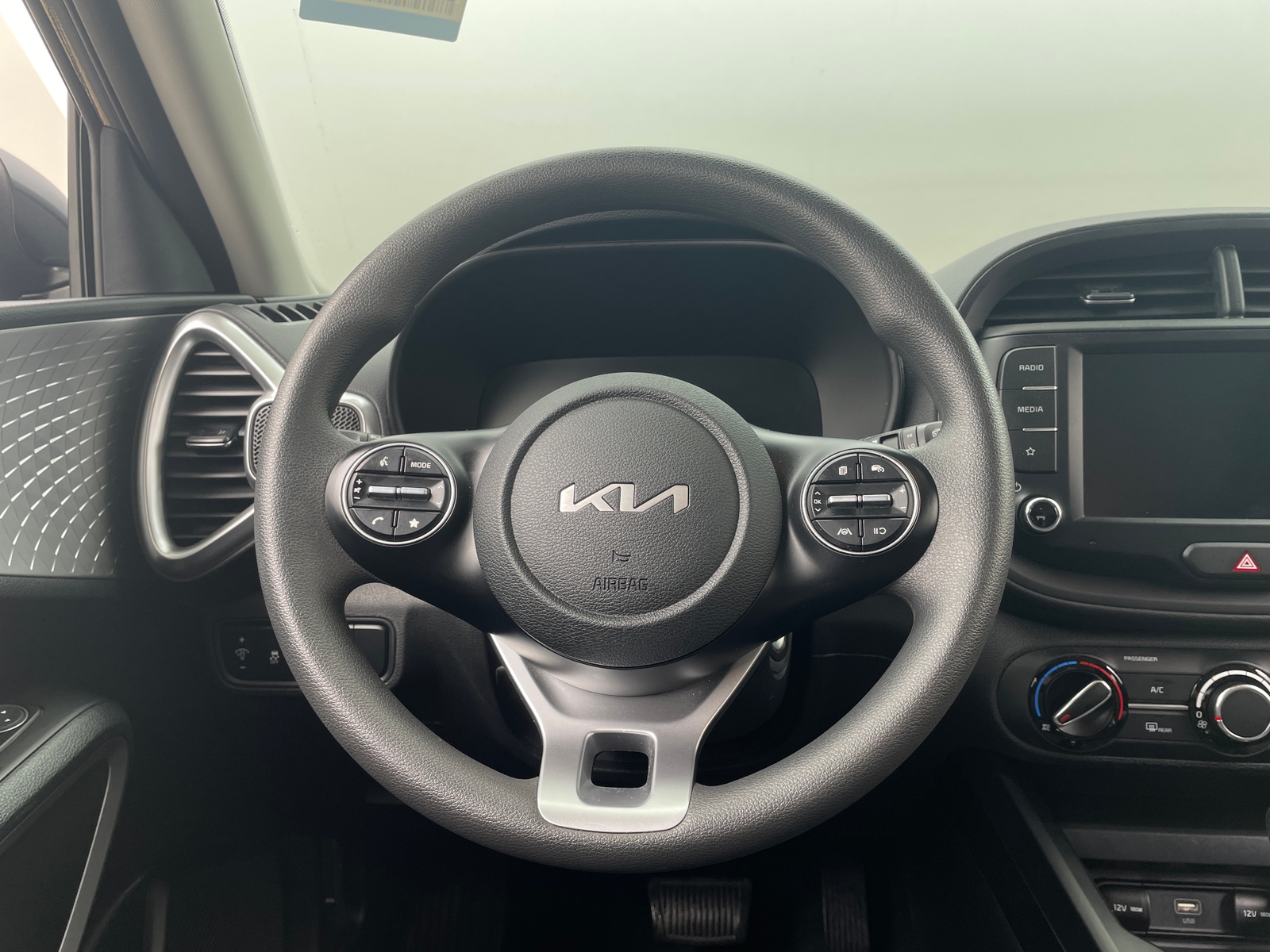 Thumbnail: 2024 Kia Soul - 5