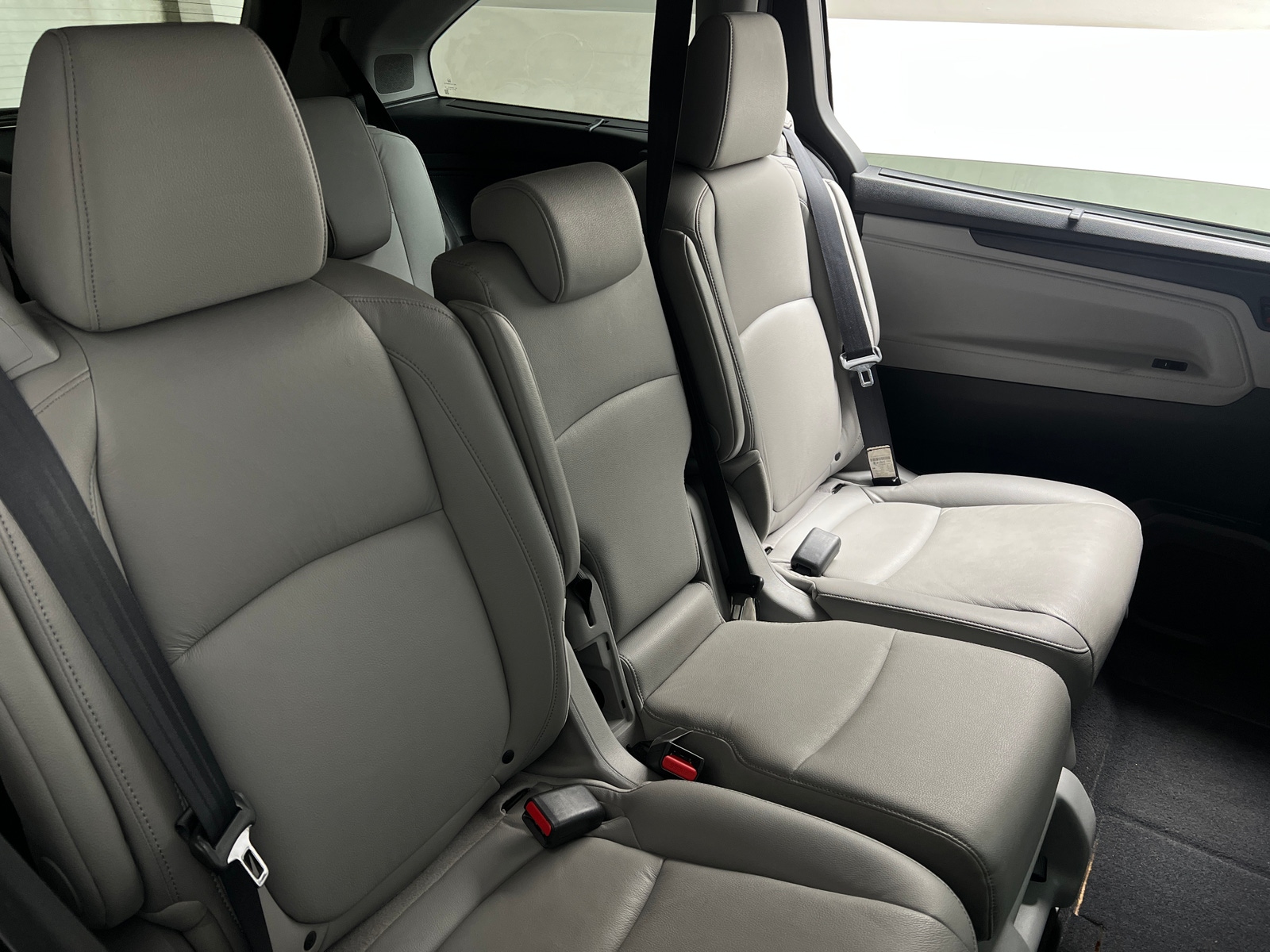 Thumbnail: 2018 Honda Odyssey - 5