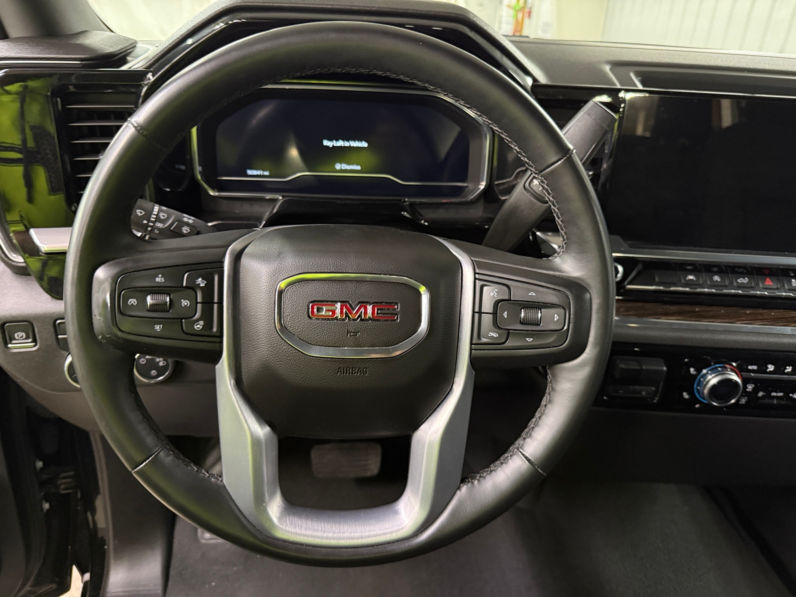 Thumbnail: 2023 GMC Sierra 1500 - 5