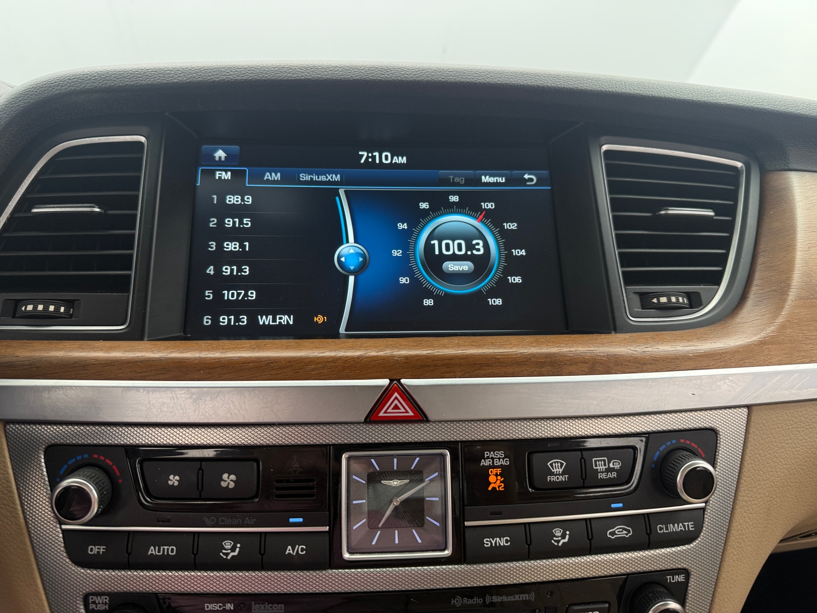 Thumbnail: 2019 Genesis G80 - 3