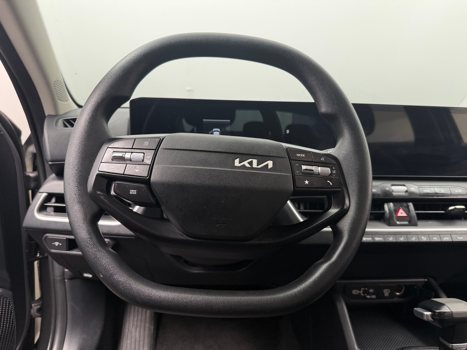 Thumbnail: 2025 Kia K4 - 5