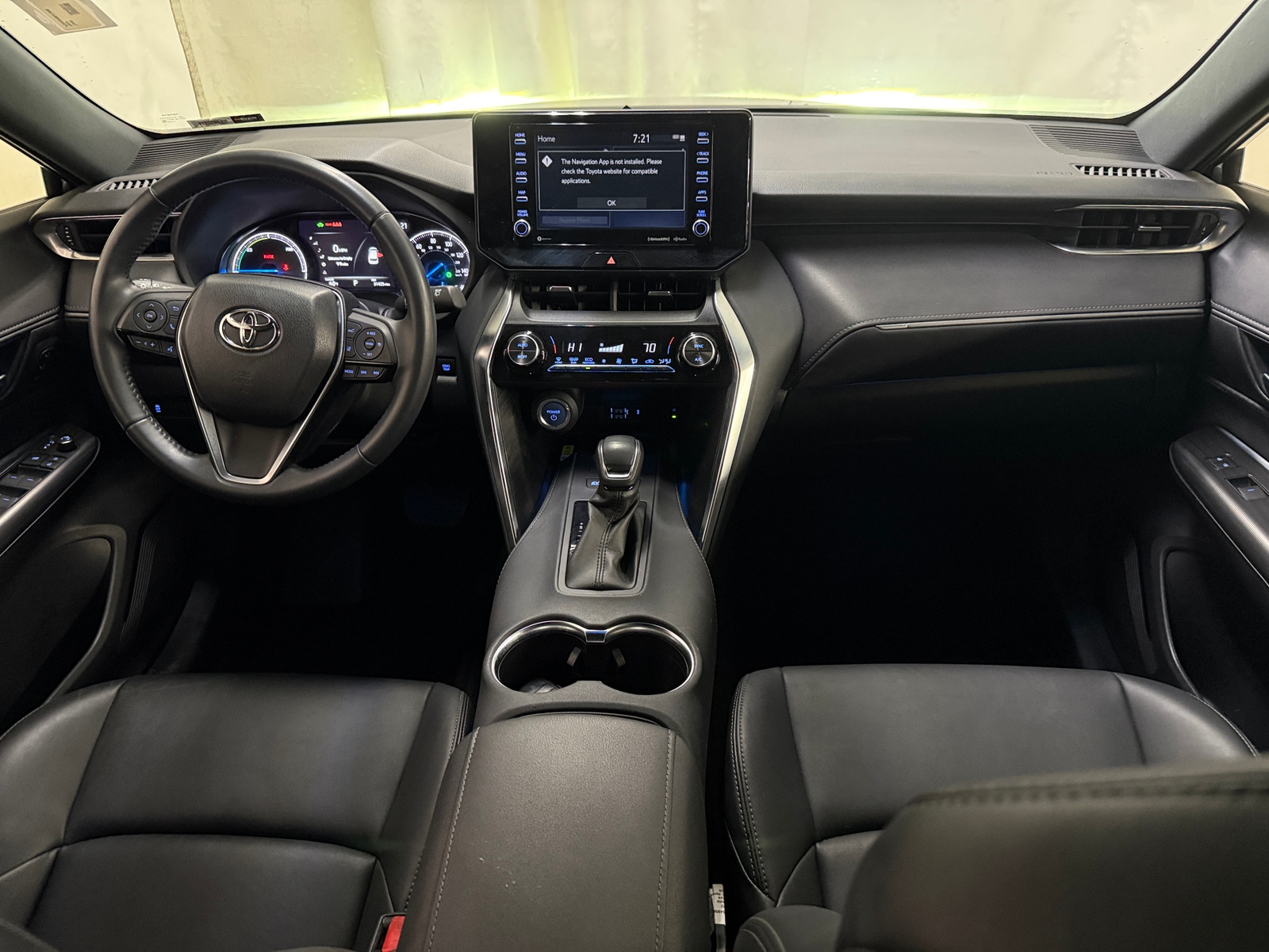 Thumbnail: 2022 Toyota Venza - 2