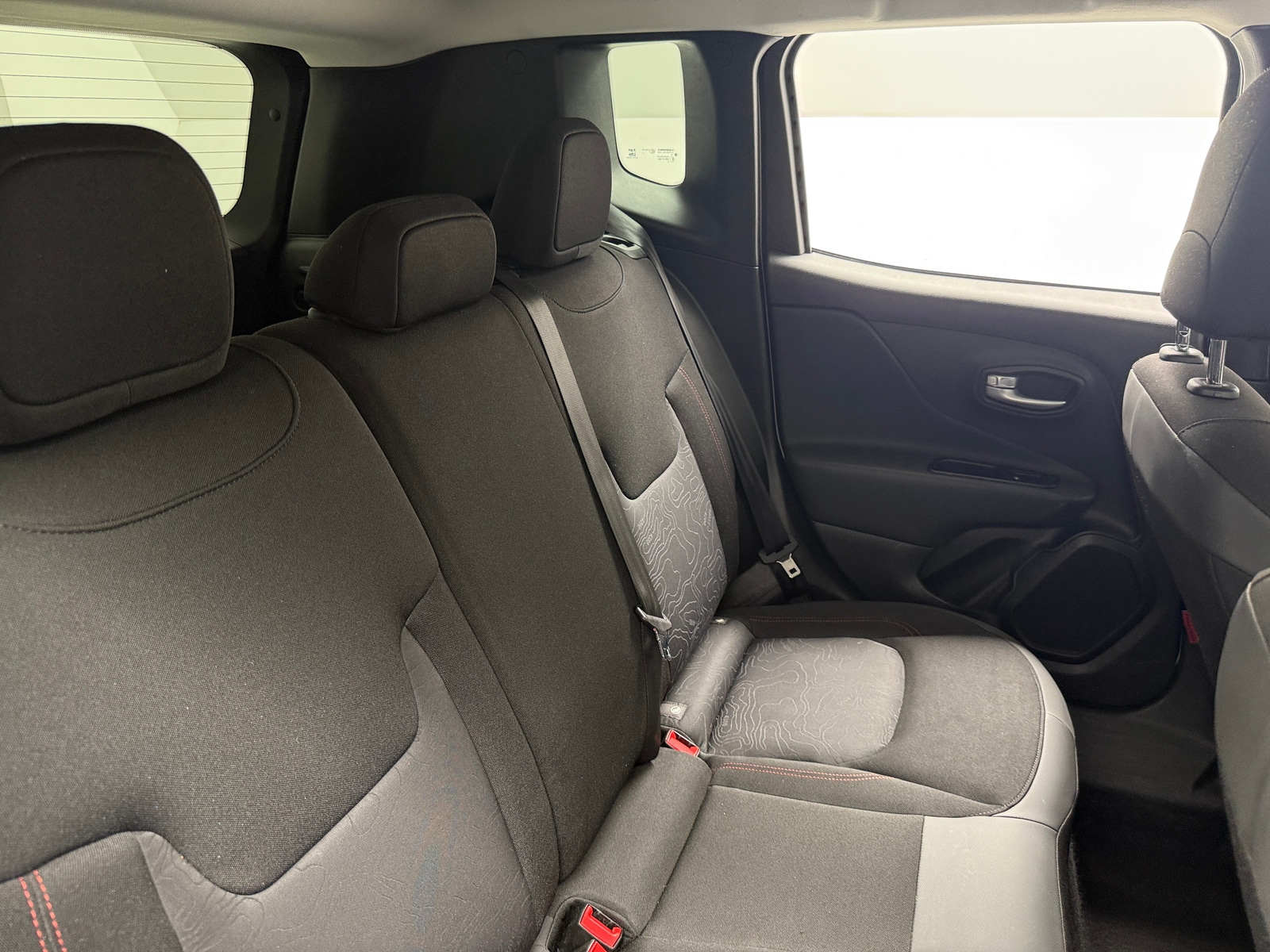 Thumbnail: 2023 Jeep Renegade - 6