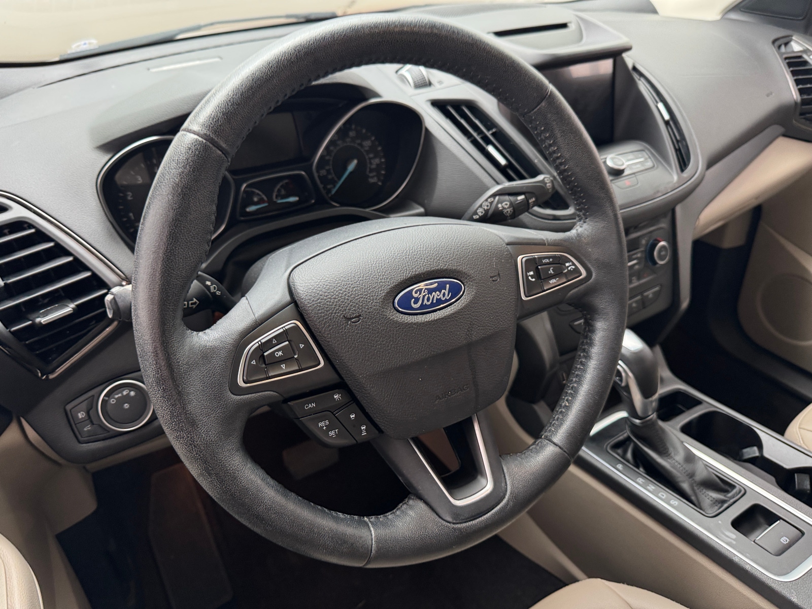Thumbnail: 2018 Ford Escape - 4