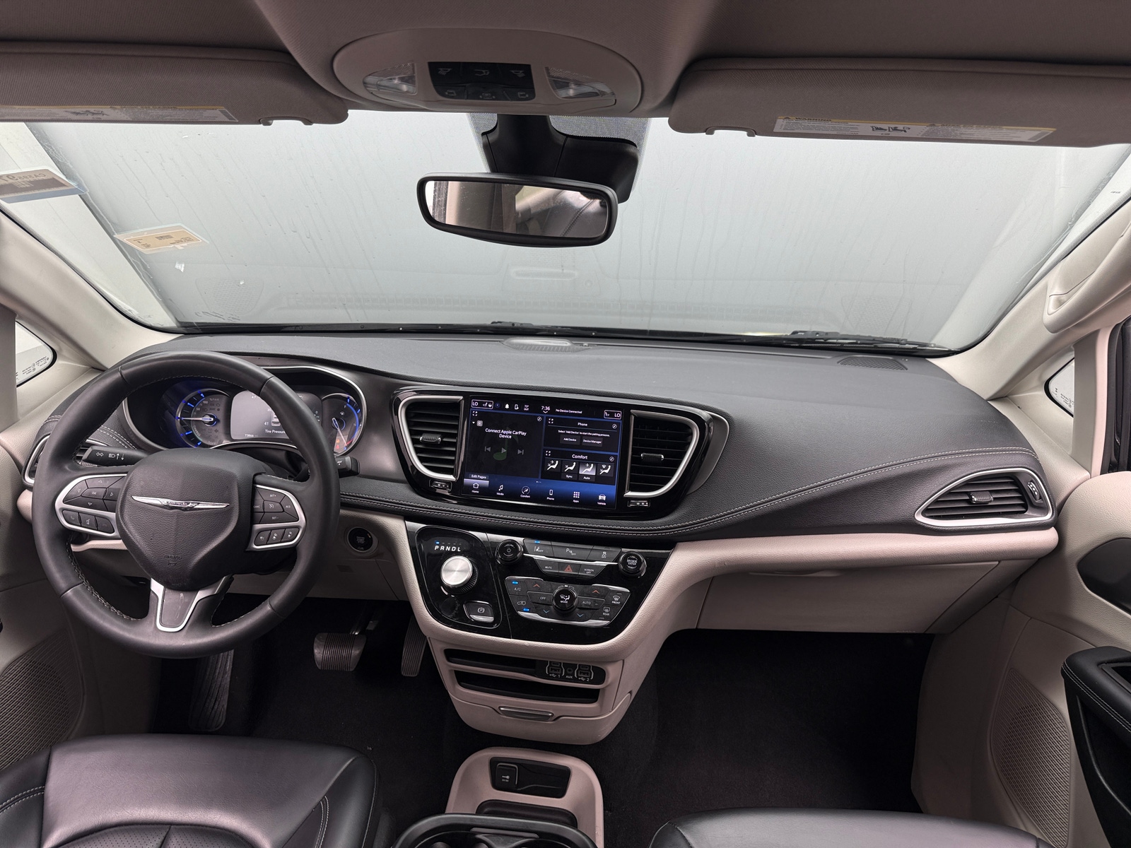 Thumbnail: 2023 Chrysler Pacifica - 2