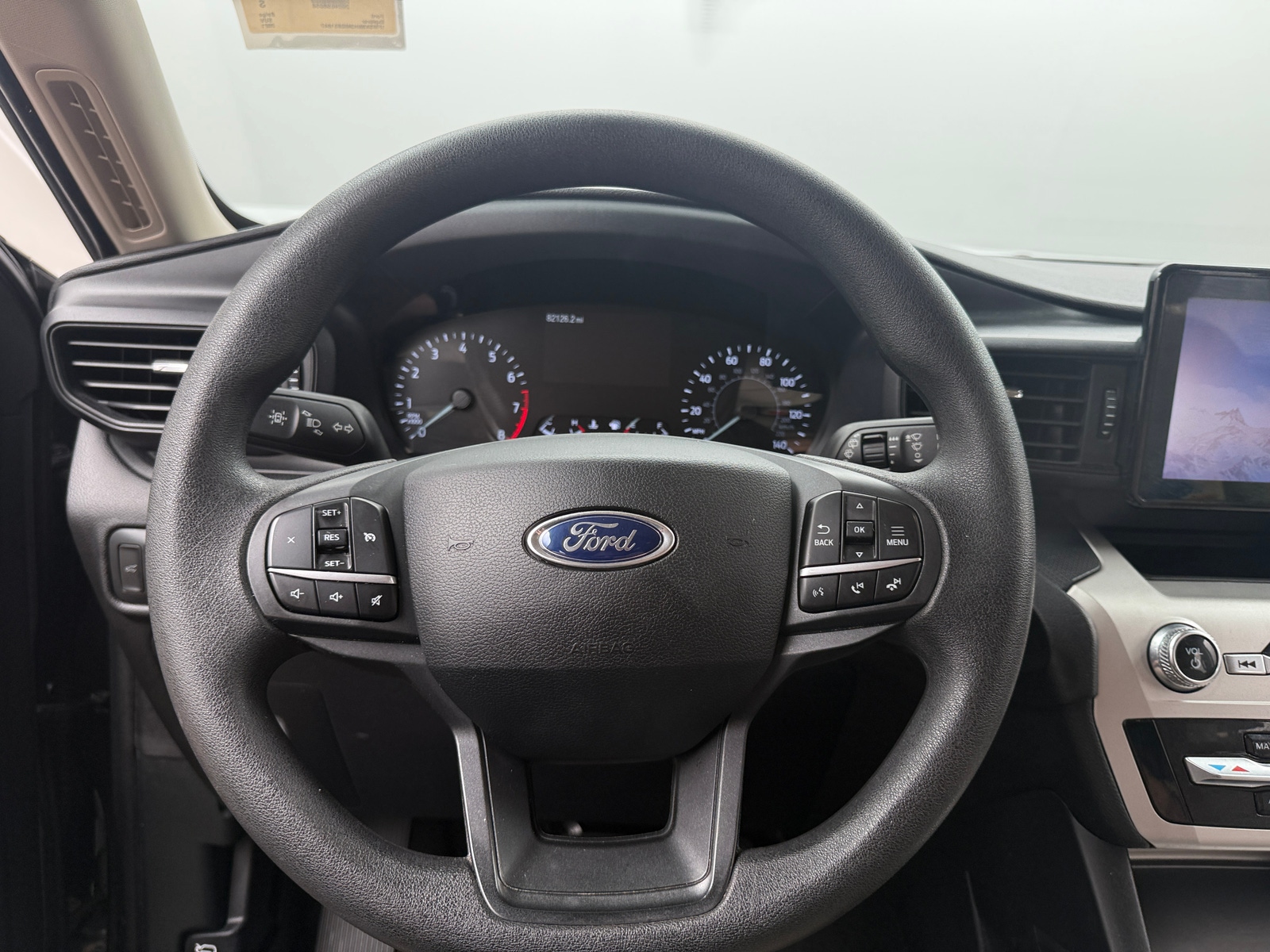 Thumbnail: 2021 Ford Explorer - 5