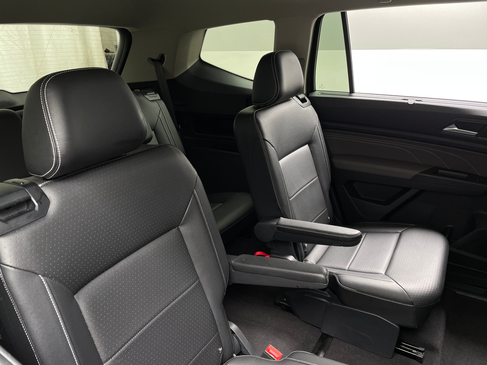 Thumbnail: 2022 Volkswagen Atlas - 5