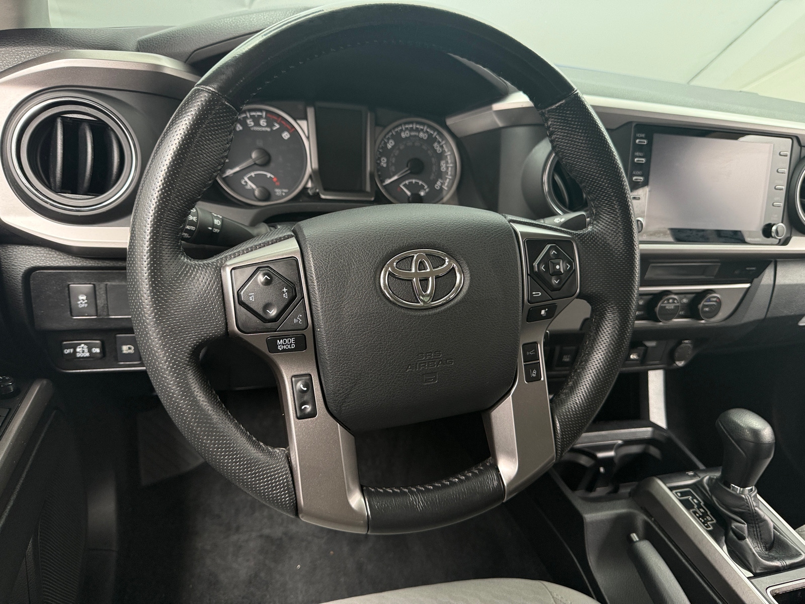 Thumbnail: 2022 Toyota Tacoma - 5