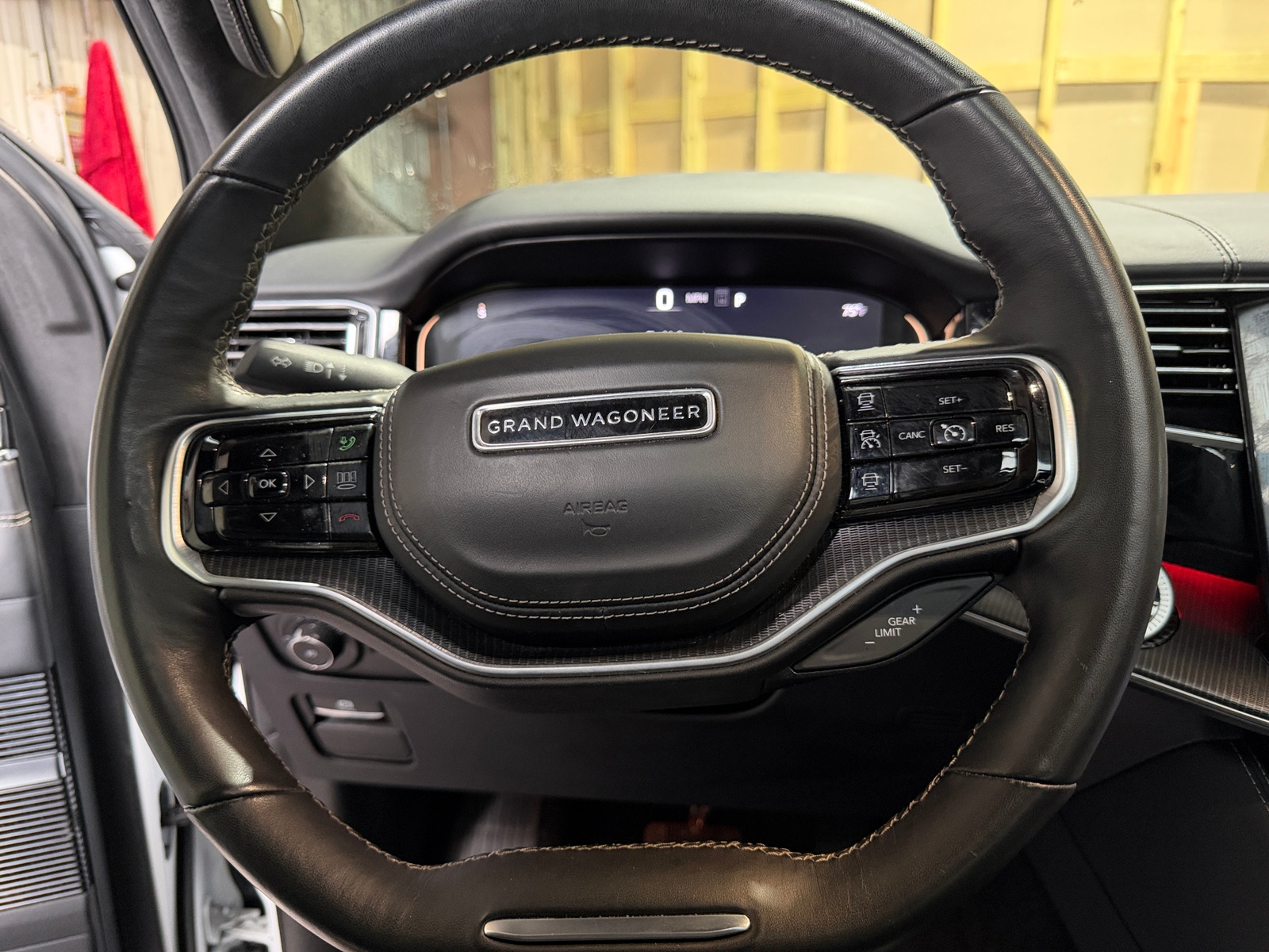 Thumbnail: 2024 Jeep Grand Wagoneer L - 4