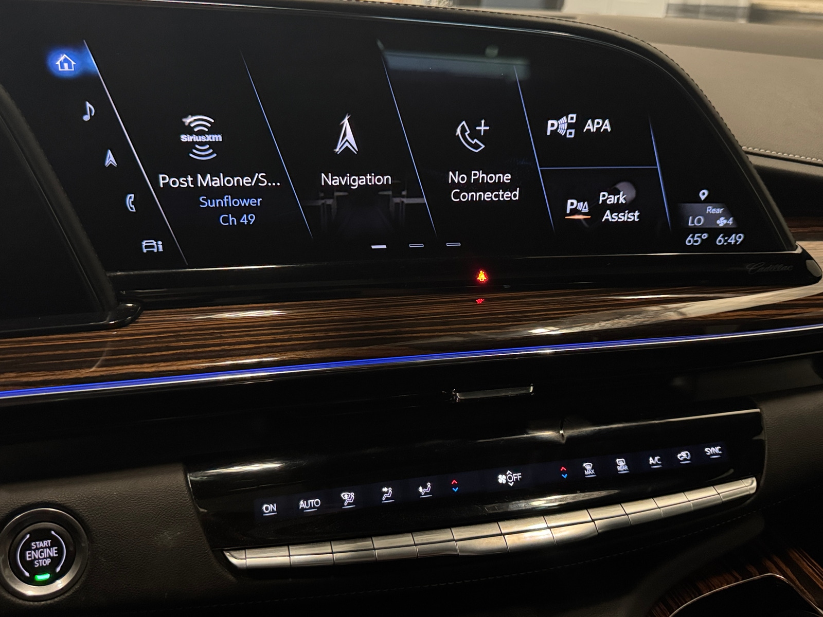 Thumbnail: 2021 Cadillac Escalade - 3