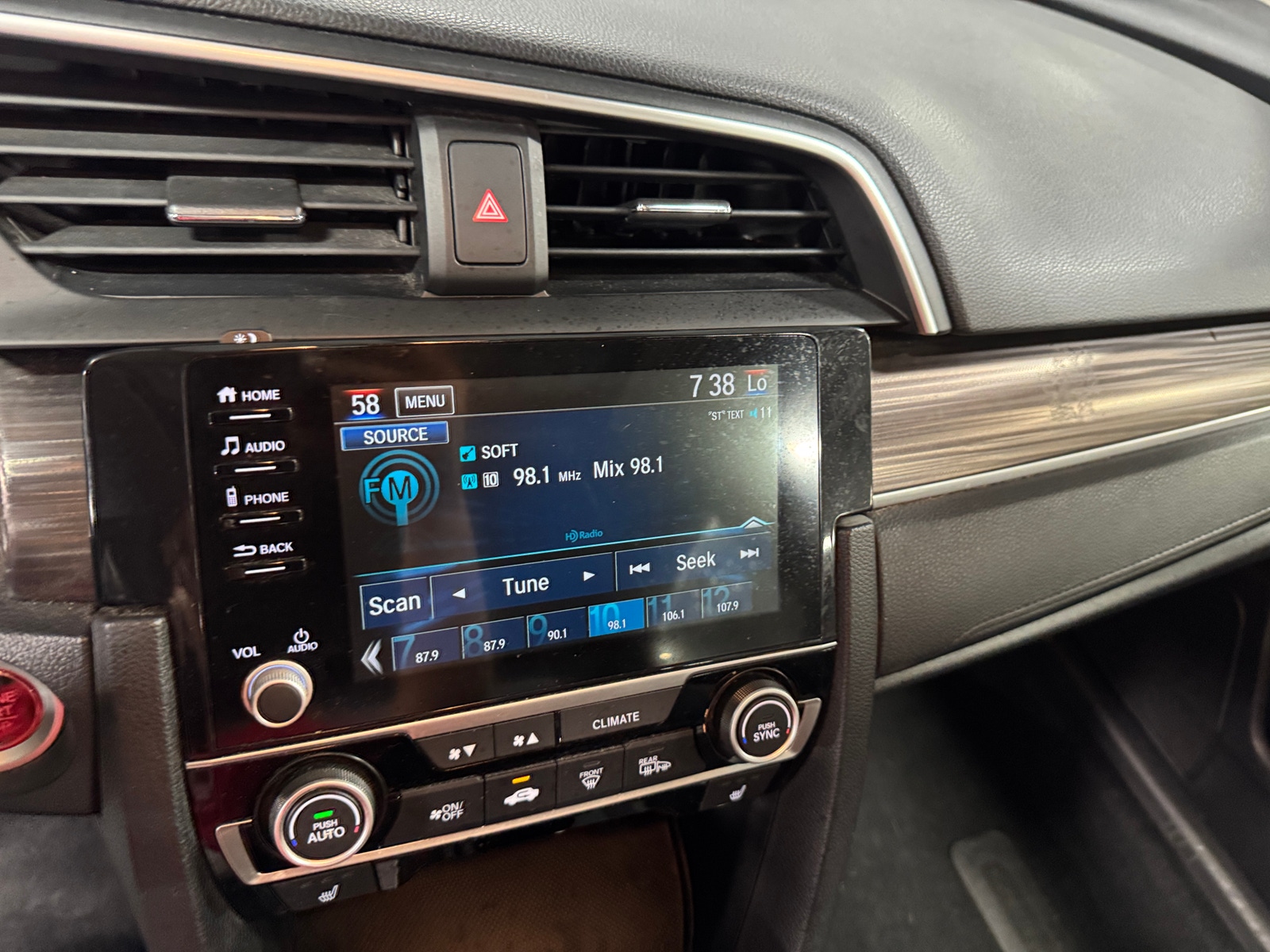 Thumbnail: 2019 Honda Civic - 4