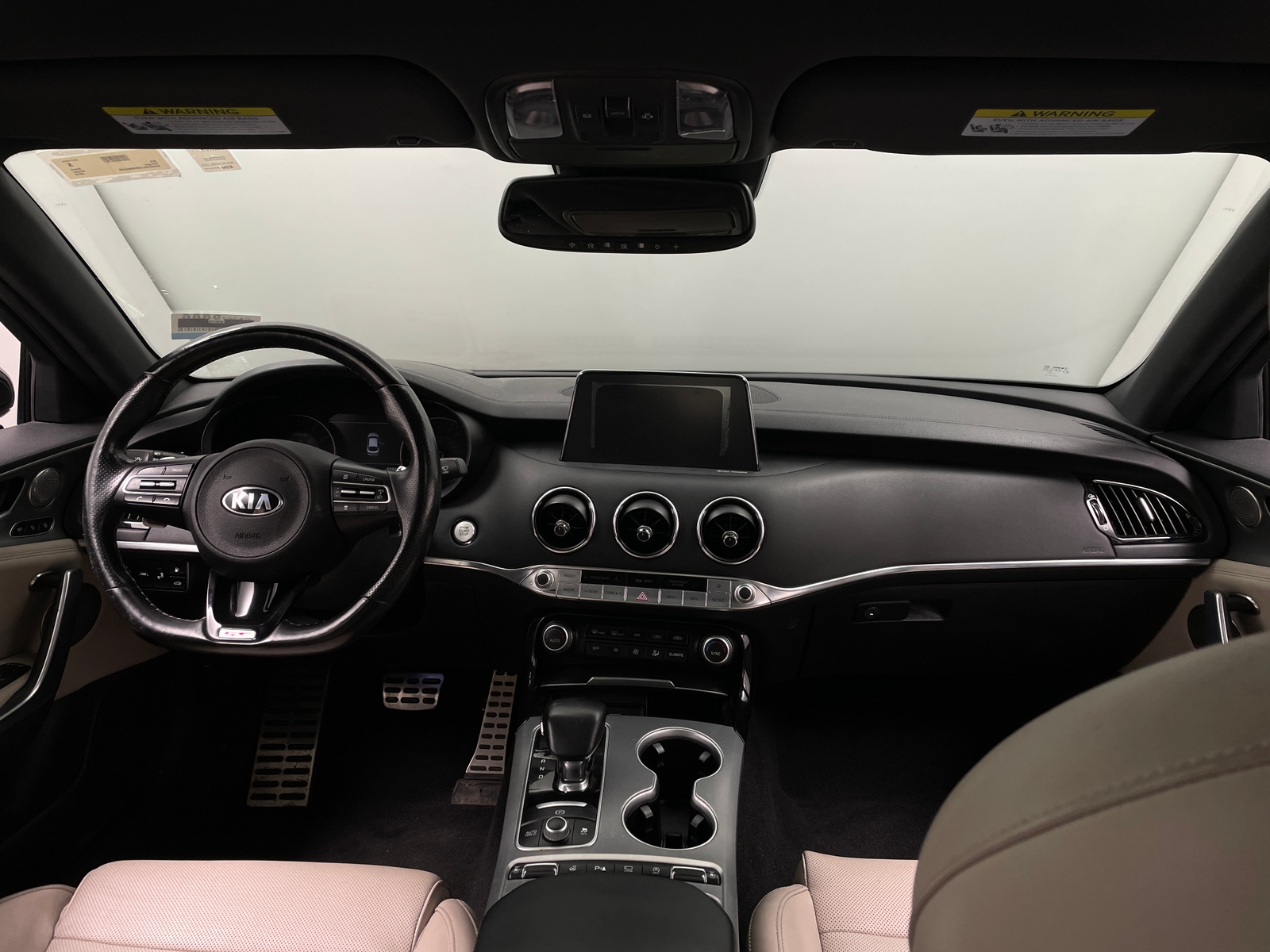Thumbnail: 2019 Kia Stinger - 2