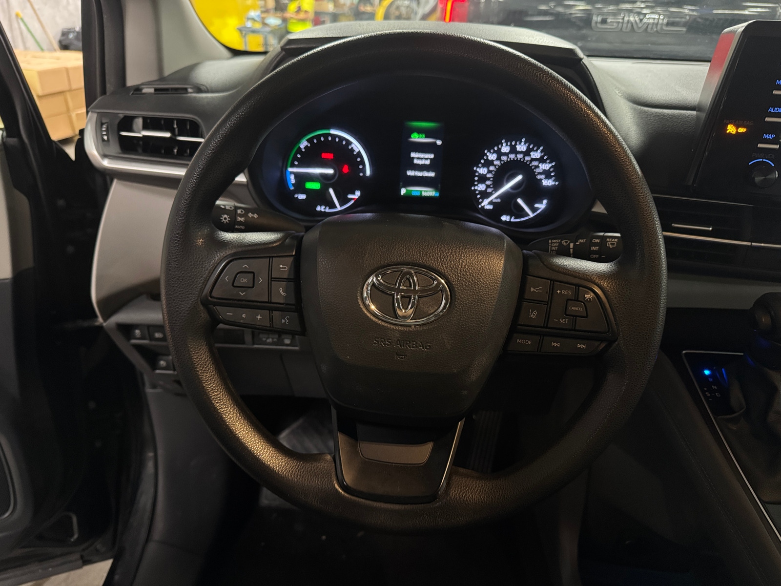 Thumbnail: 2024 Toyota Sienna - 5