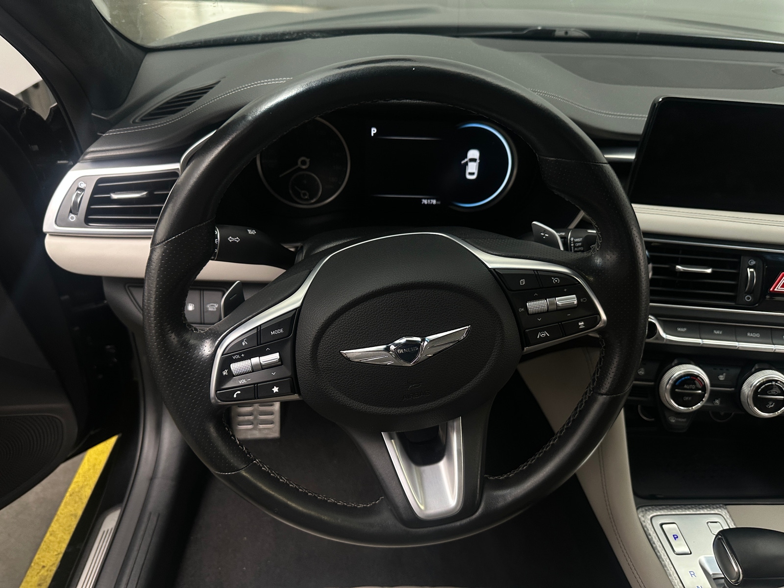 Thumbnail: 2023 Genesis G70 - 4