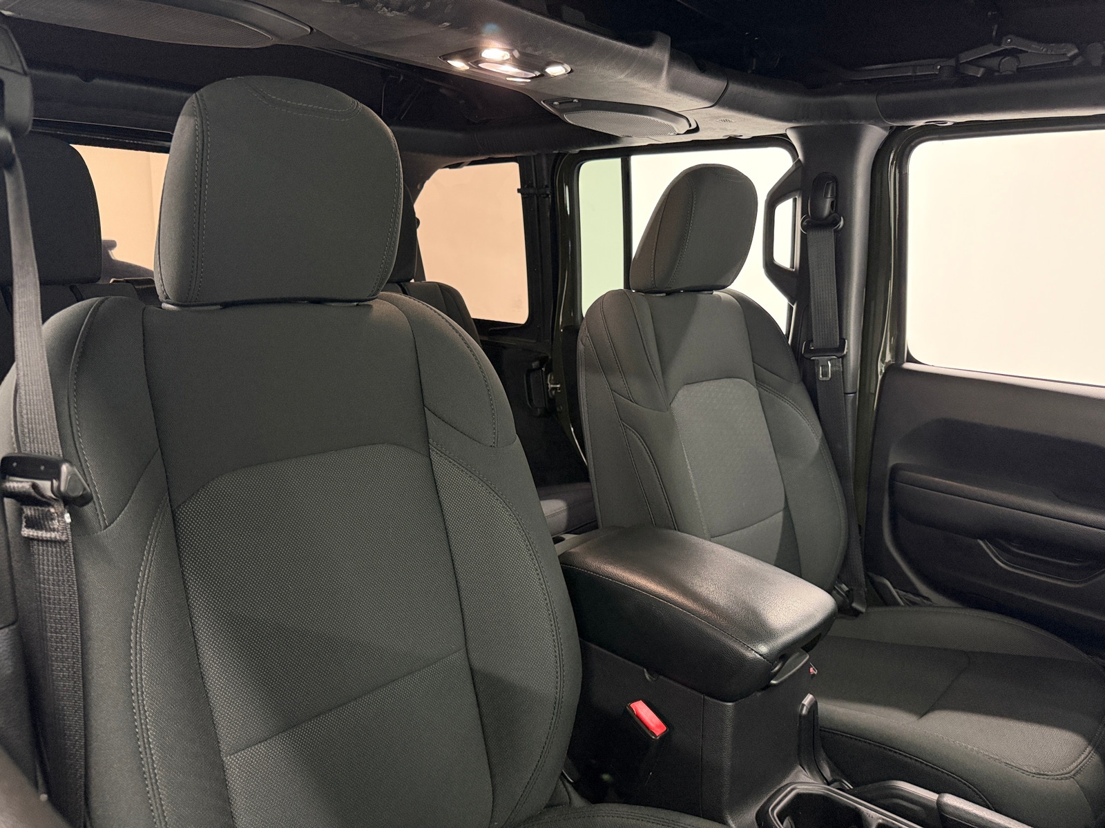 Thumbnail: 2022 Jeep Wrangler - 2