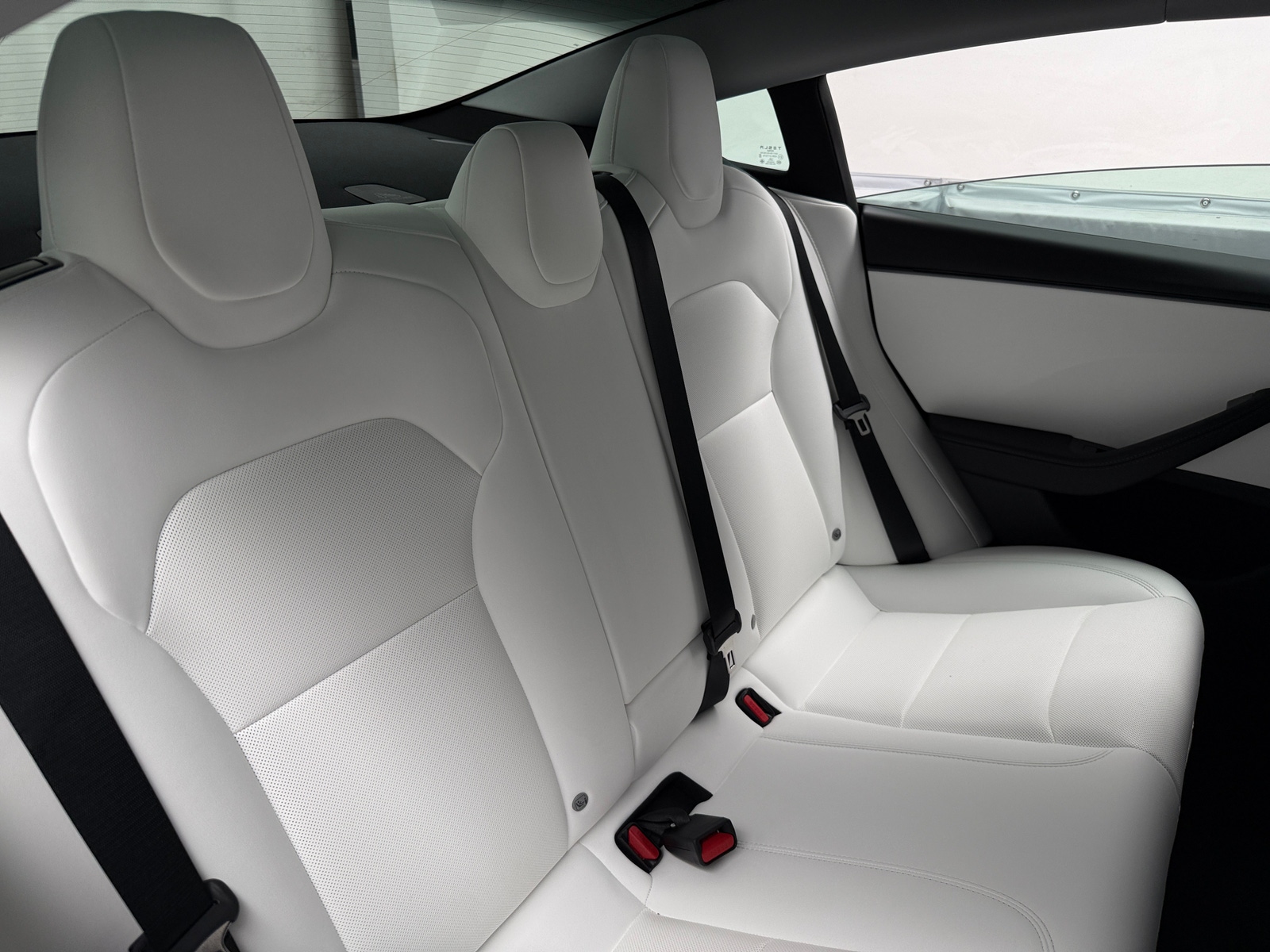 Thumbnail: 2026 Tesla Model 3 - 6