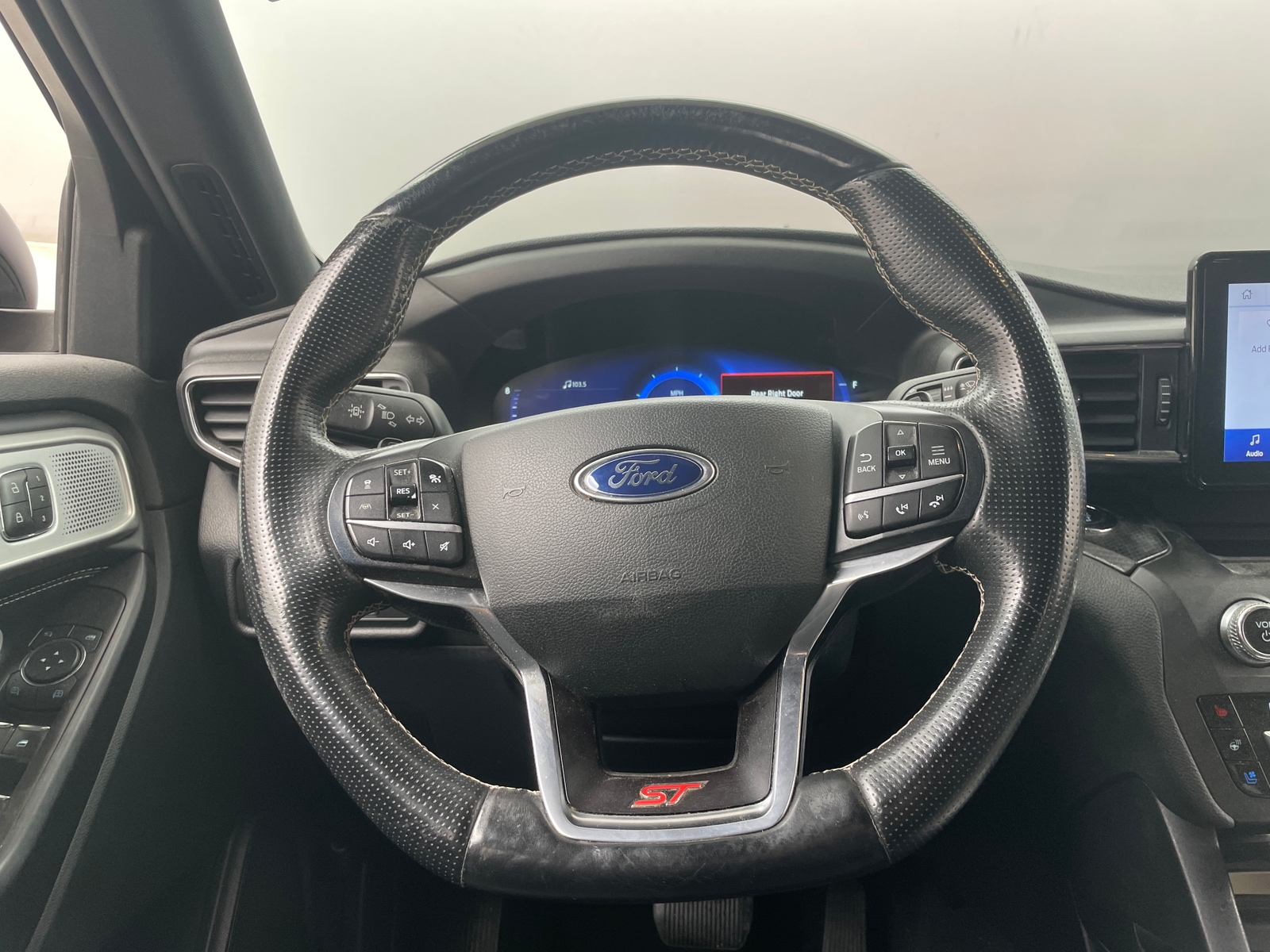 Thumbnail: 2020 Ford Explorer - 4