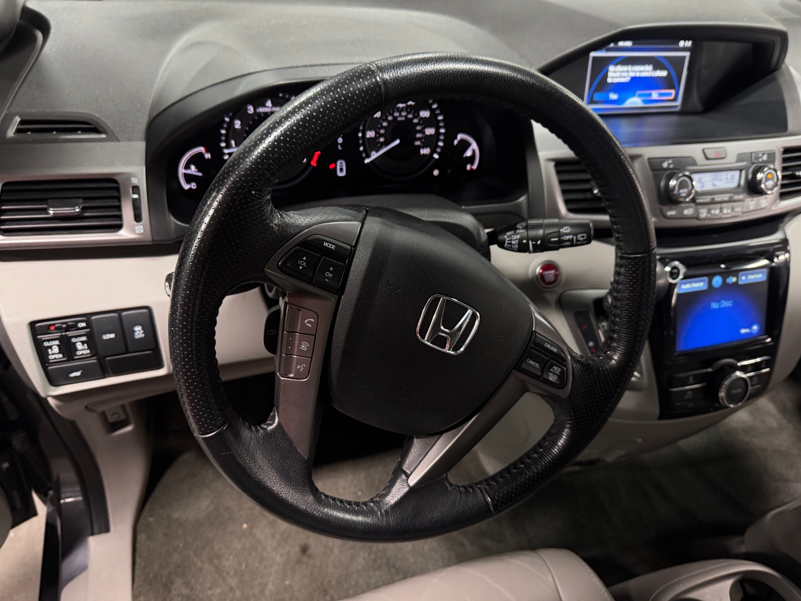 Thumbnail: 2016 Honda Odyssey - 4