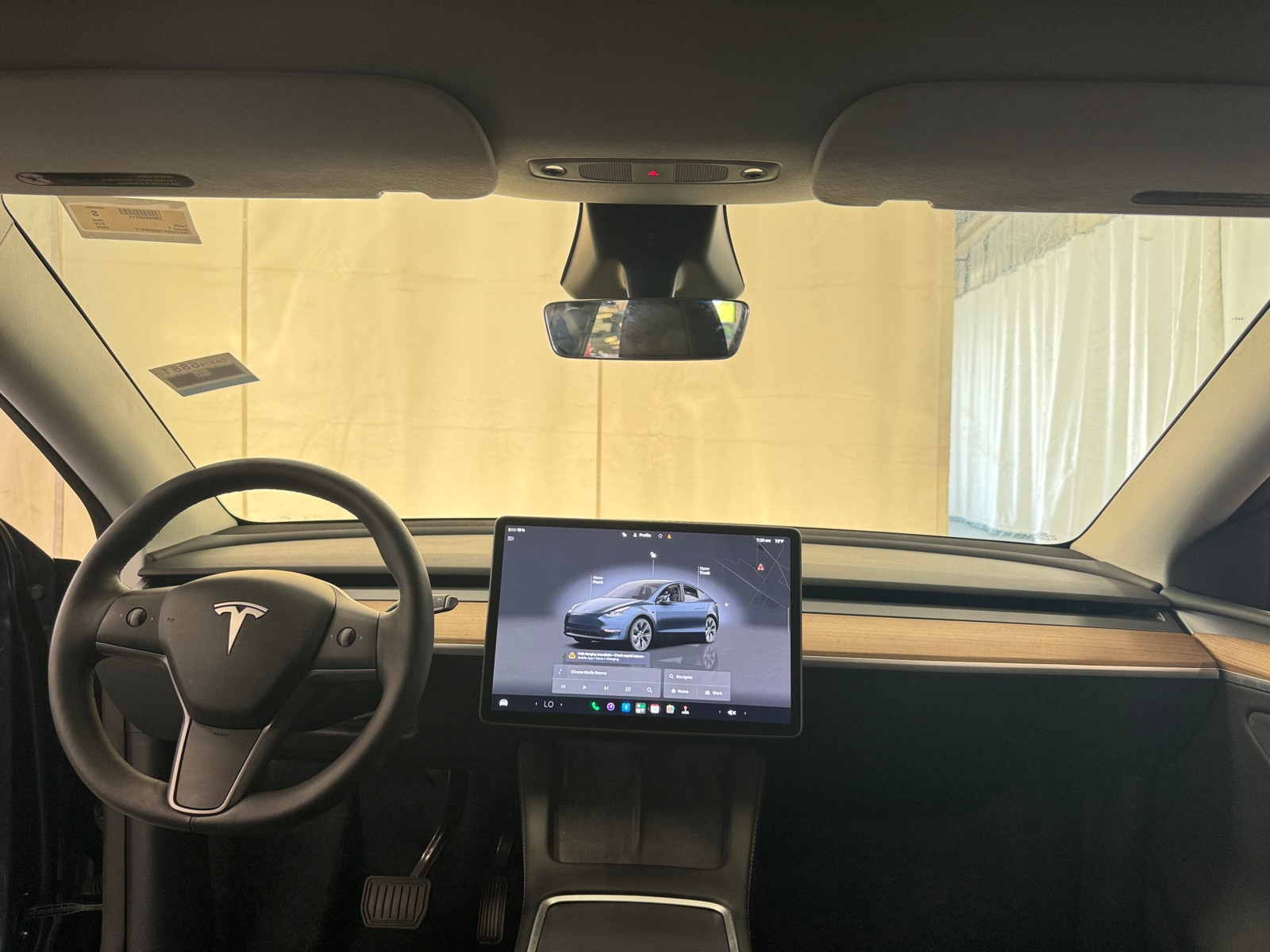 Thumbnail: 2025 Tesla Model Y - 3