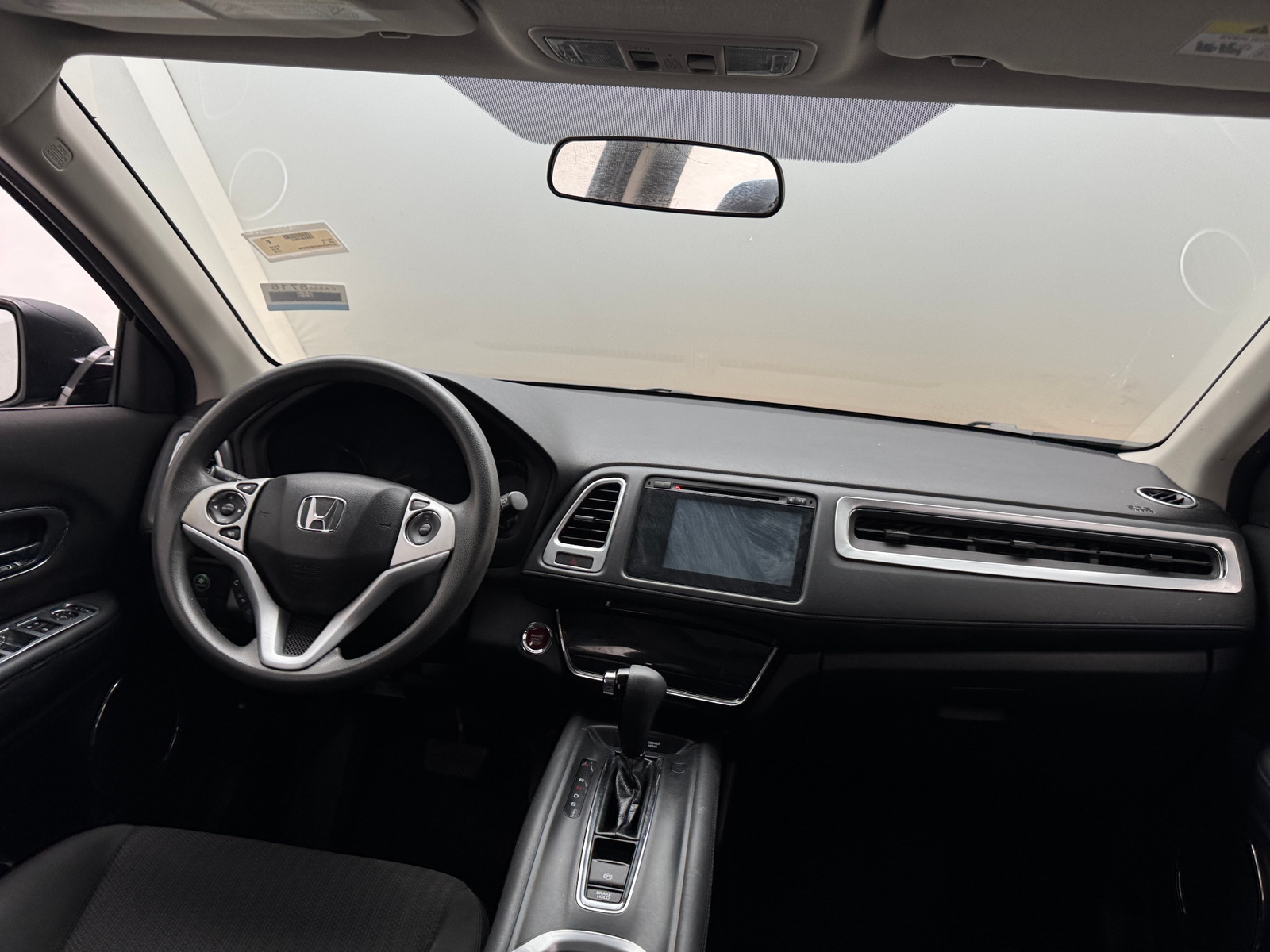 Thumbnail: 2016 Honda HR-V - 3