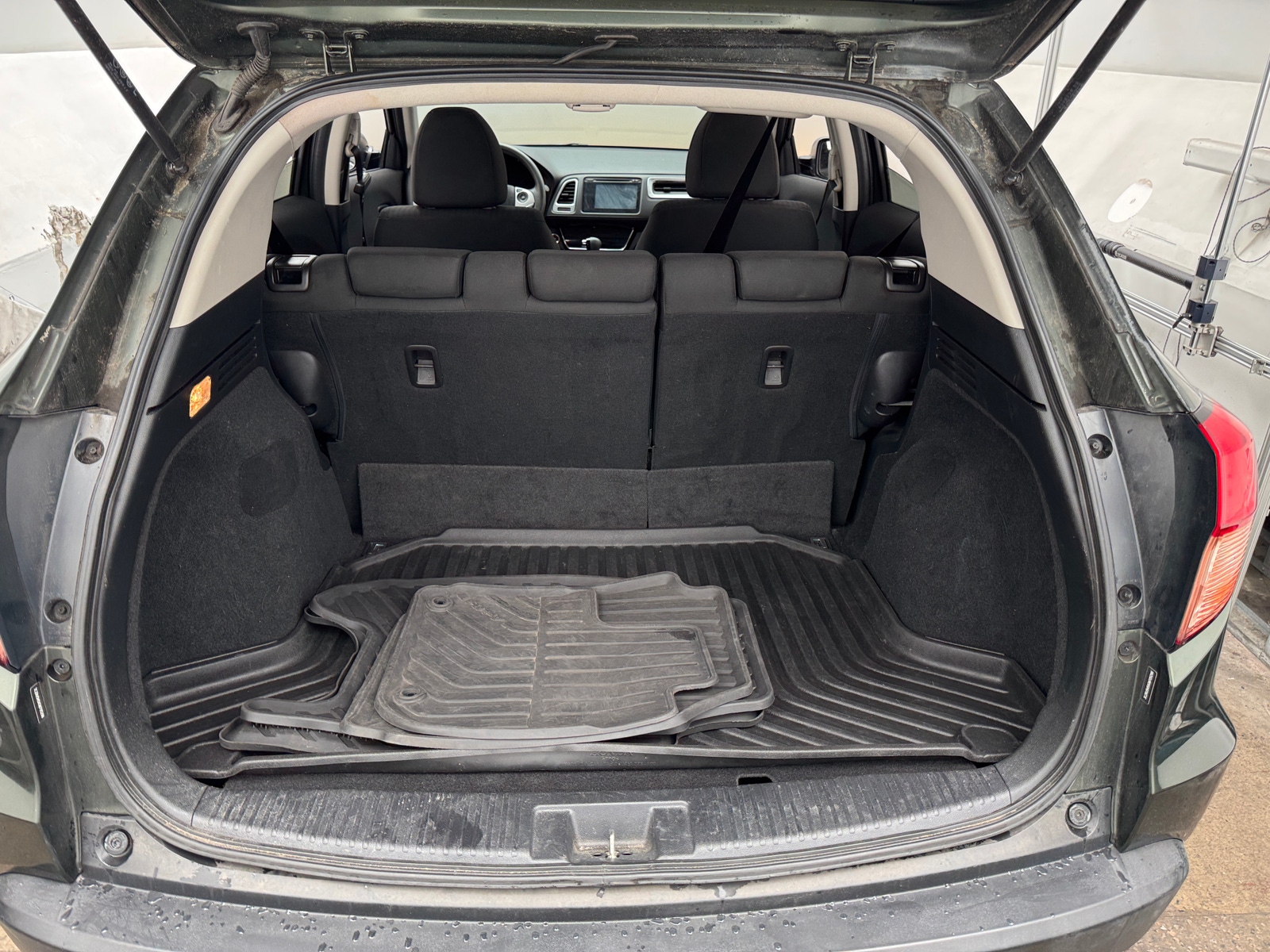 Thumbnail: 2016 Honda HR-V - 7