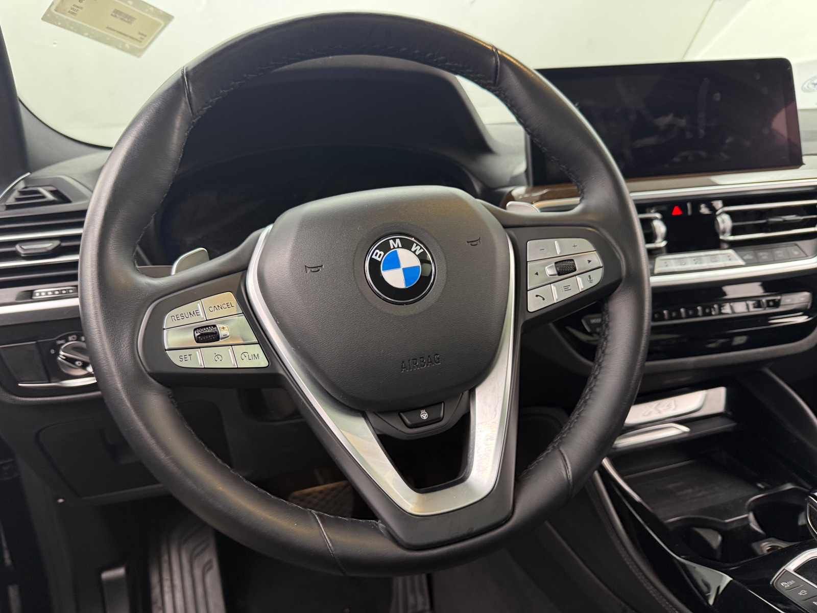 Thumbnail: 2024 BMW X4 - 4