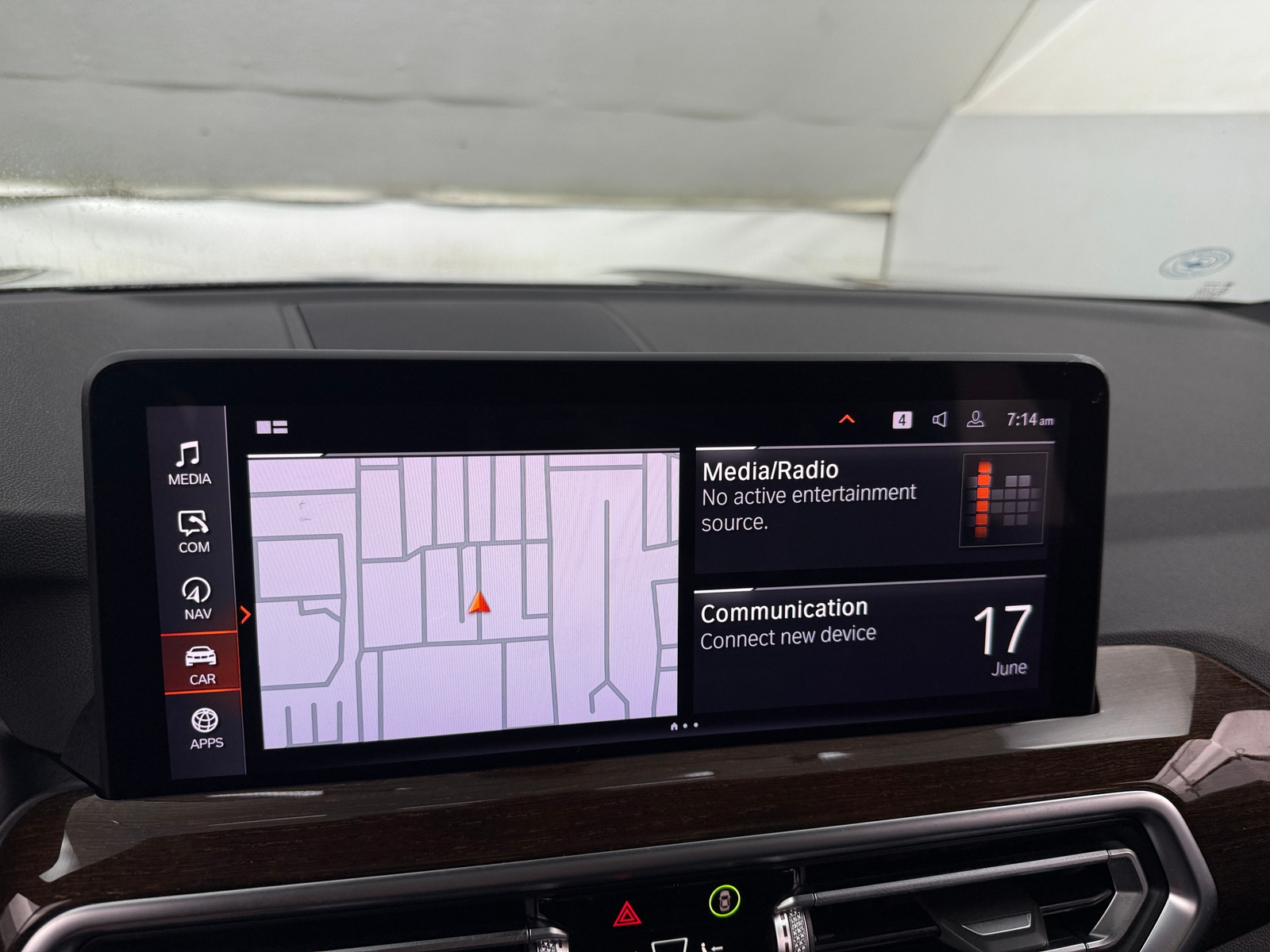 Thumbnail: 2024 BMW X4 - 3