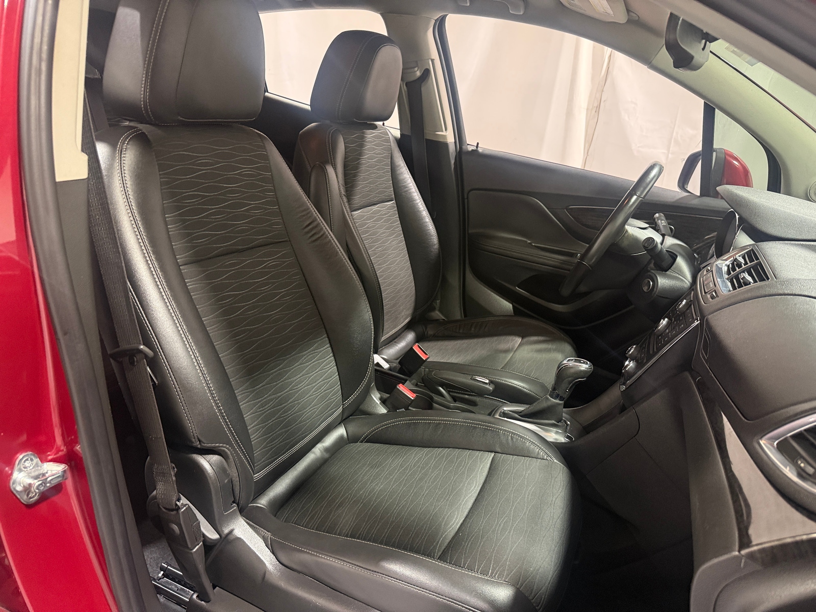 Thumbnail: 2016 Buick Encore - 2