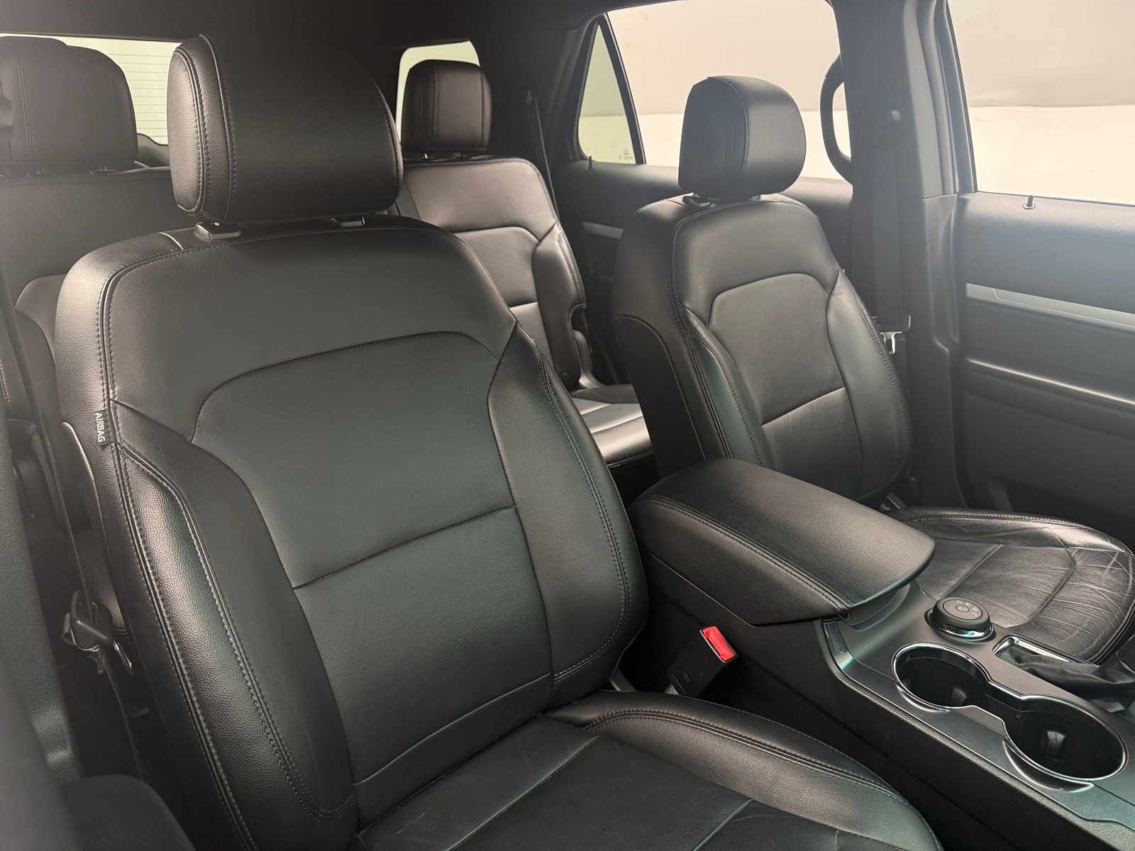 Thumbnail: 2016 Ford Explorer - 2