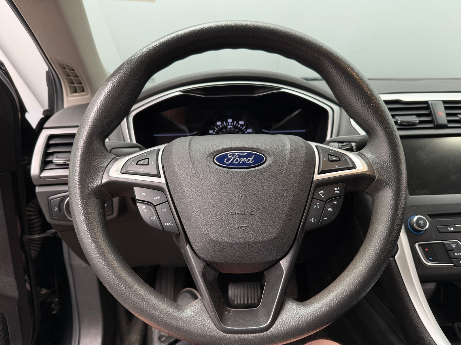Thumbnail: 2016 Ford Fusion - 5