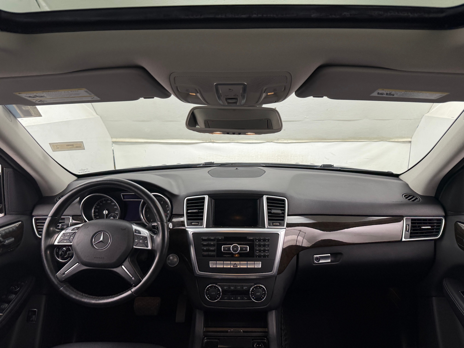 Thumbnail: 2015 Mercedes-Benz M-Class - 2