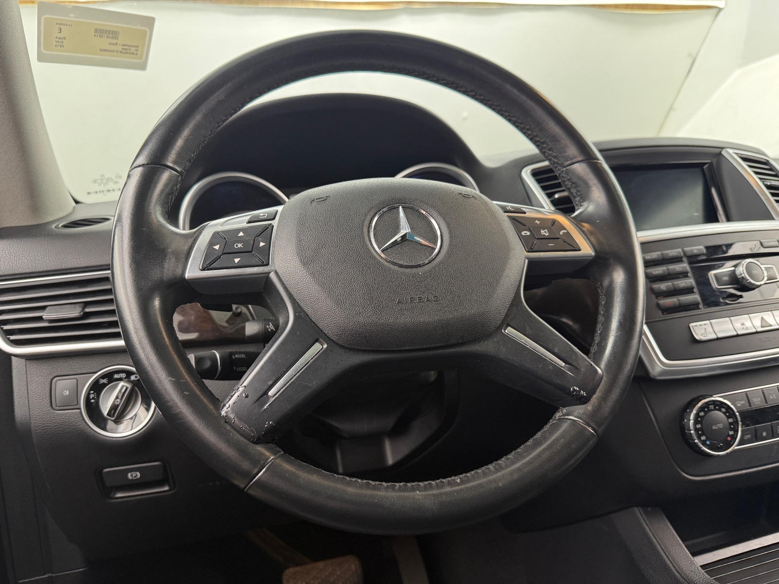 Thumbnail: 2015 Mercedes-Benz M-Class - 4