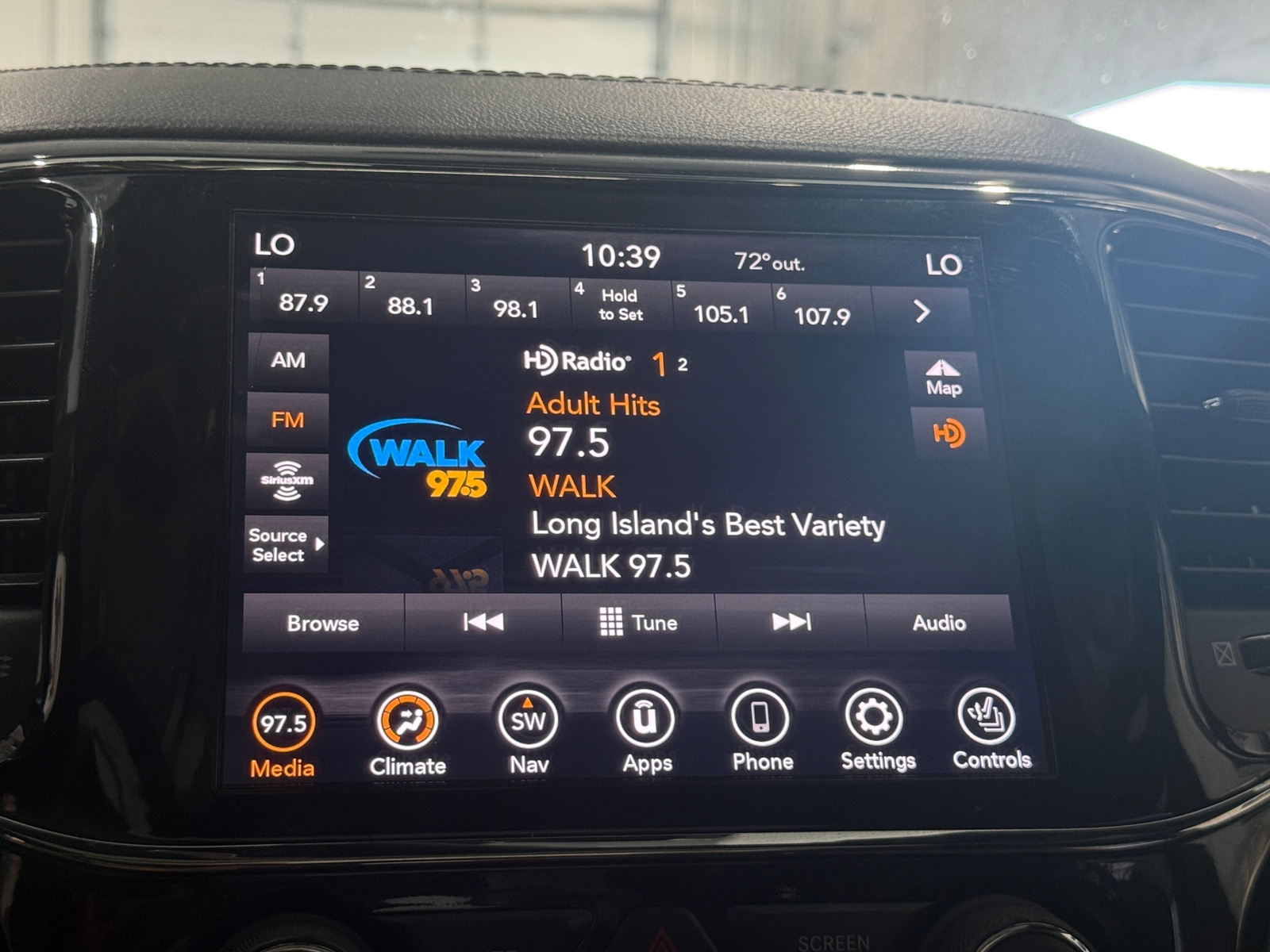 Thumbnail: 2021 Jeep Grand Cherokee - 3