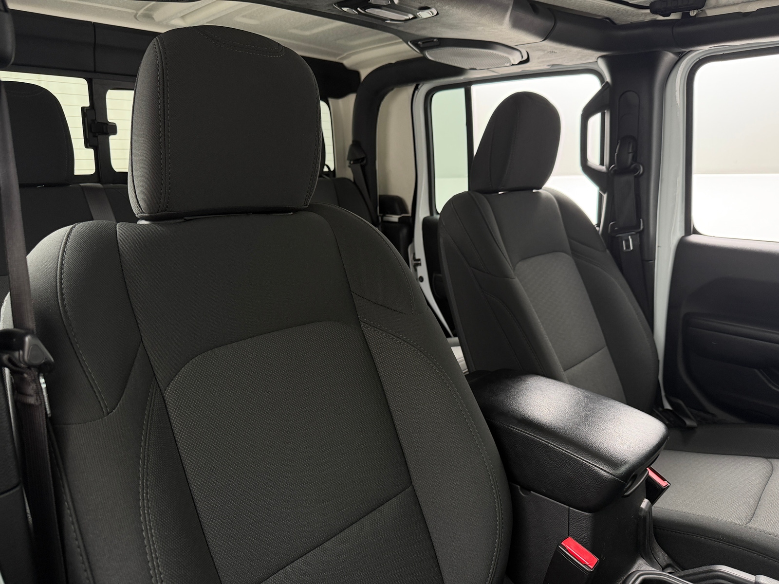 Thumbnail: 2022 Jeep Gladiator - 2