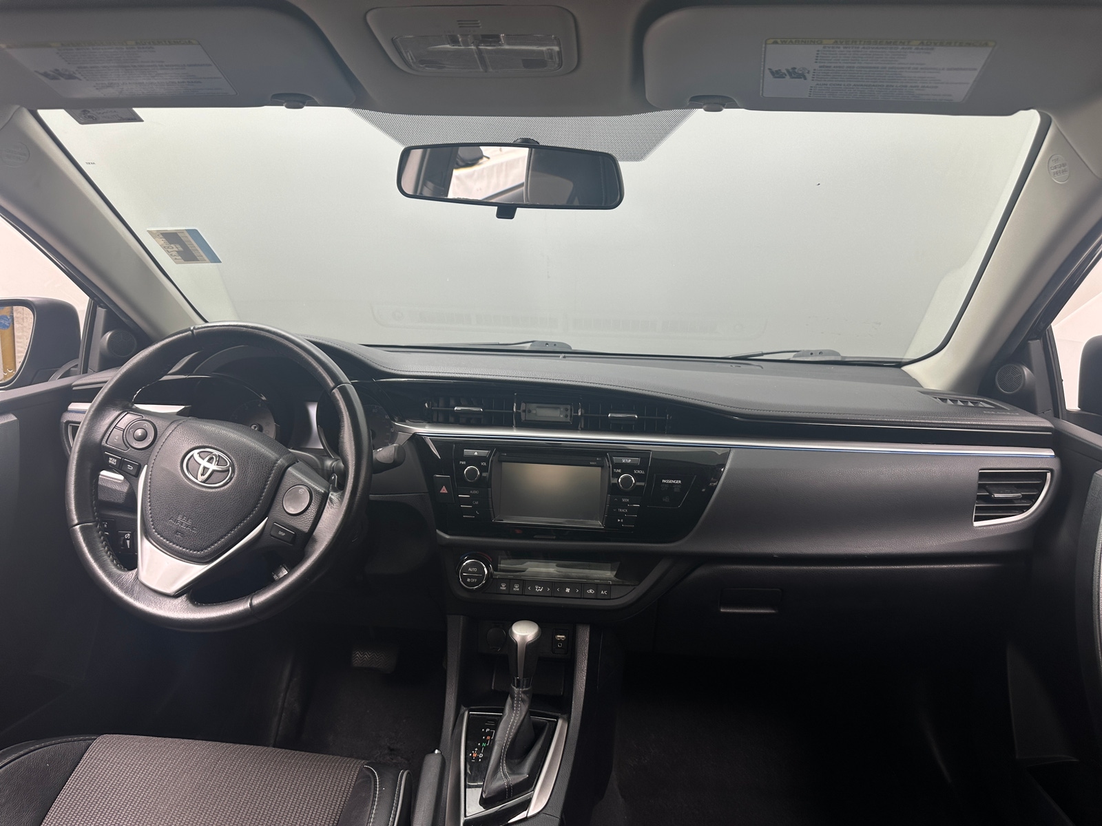 Thumbnail: 2016 Toyota Corolla - 3