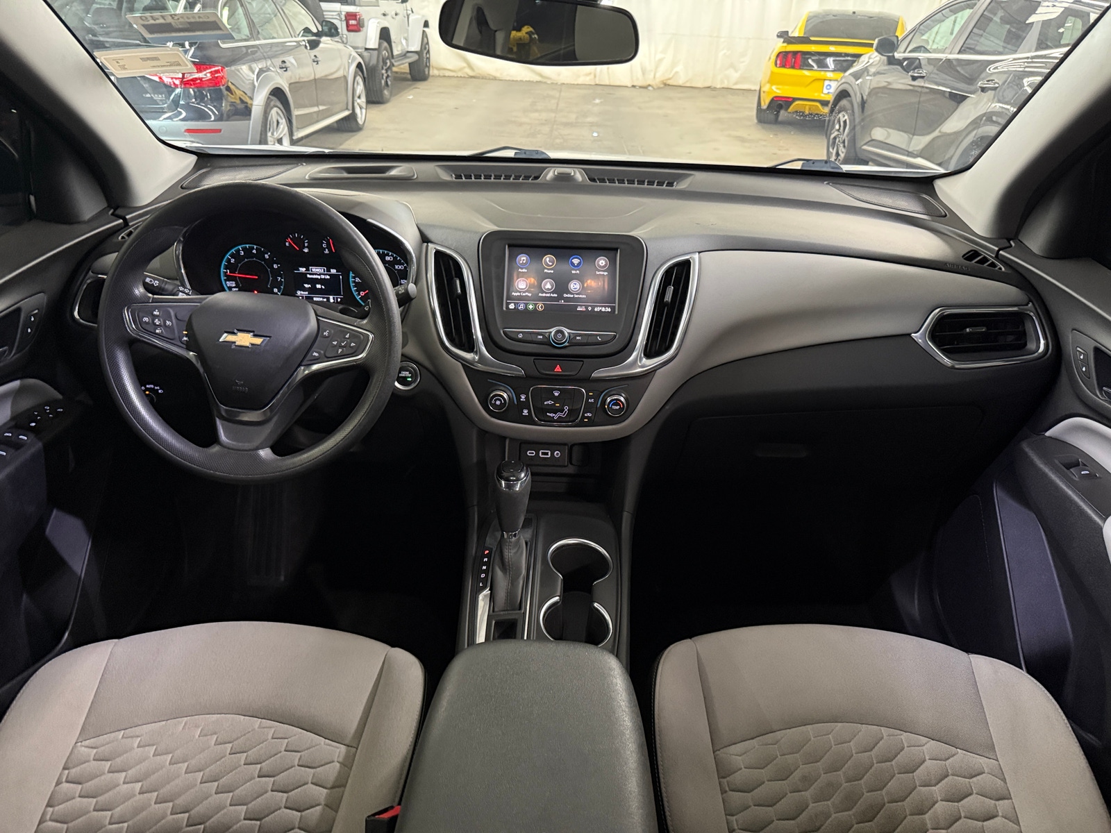 Thumbnail: 2021 Chevrolet Equinox - 3