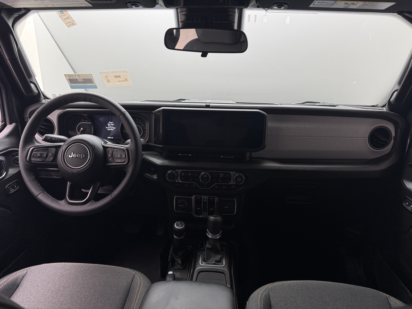 Thumbnail: 2025 Jeep Gladiator - 3