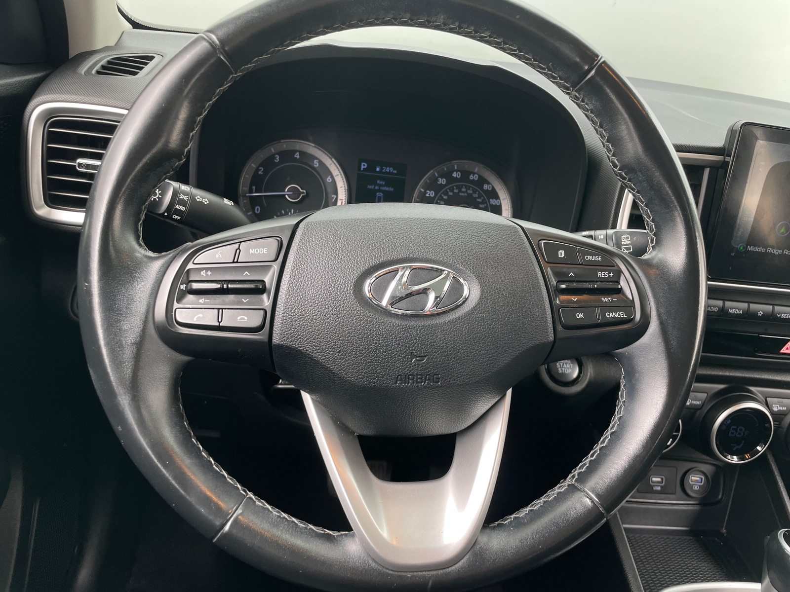 Thumbnail: 2020 Hyundai Venue - 5