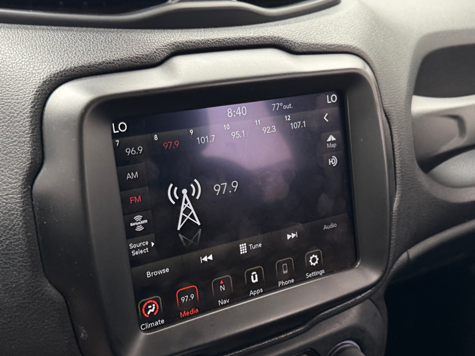 Thumbnail: 2023 Jeep Renegade - 4