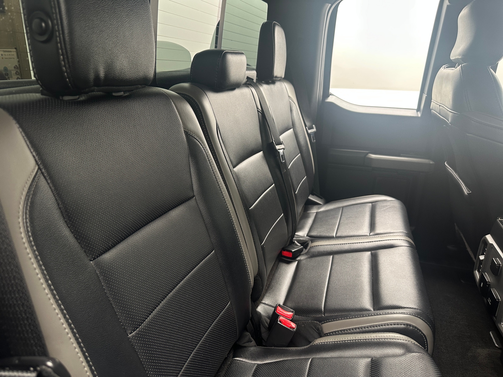 Thumbnail: 2017 Ford Econoline - 5