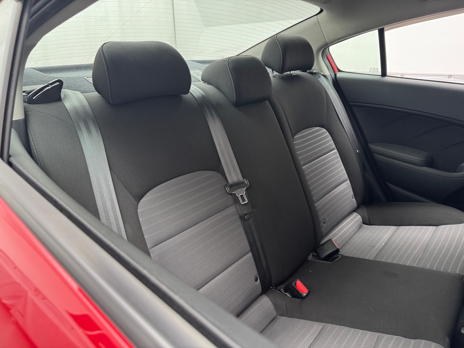 Thumbnail: 2018 Kia Forte - 6