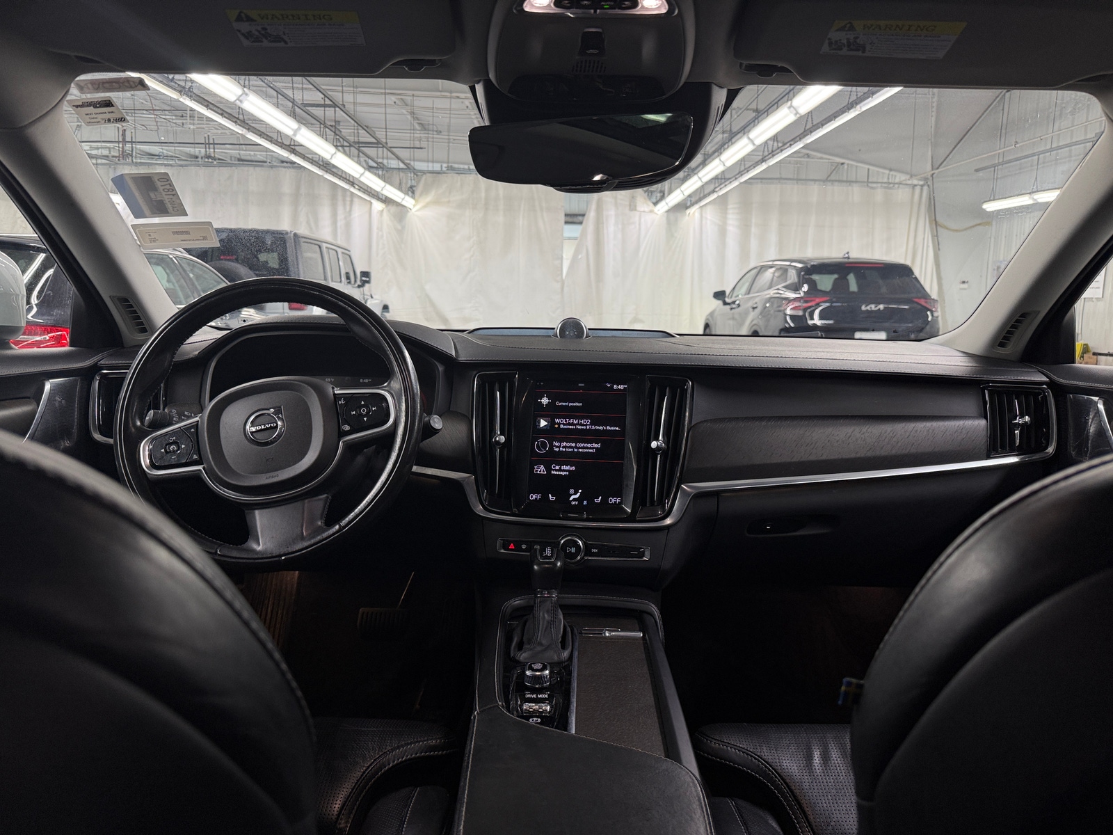 Thumbnail: 2018 Volvo V90 - 2