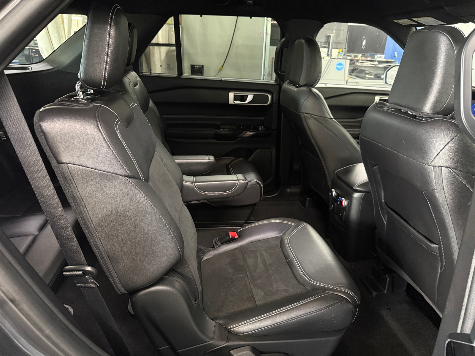 Thumbnail: 2023 Ford Explorer - 5