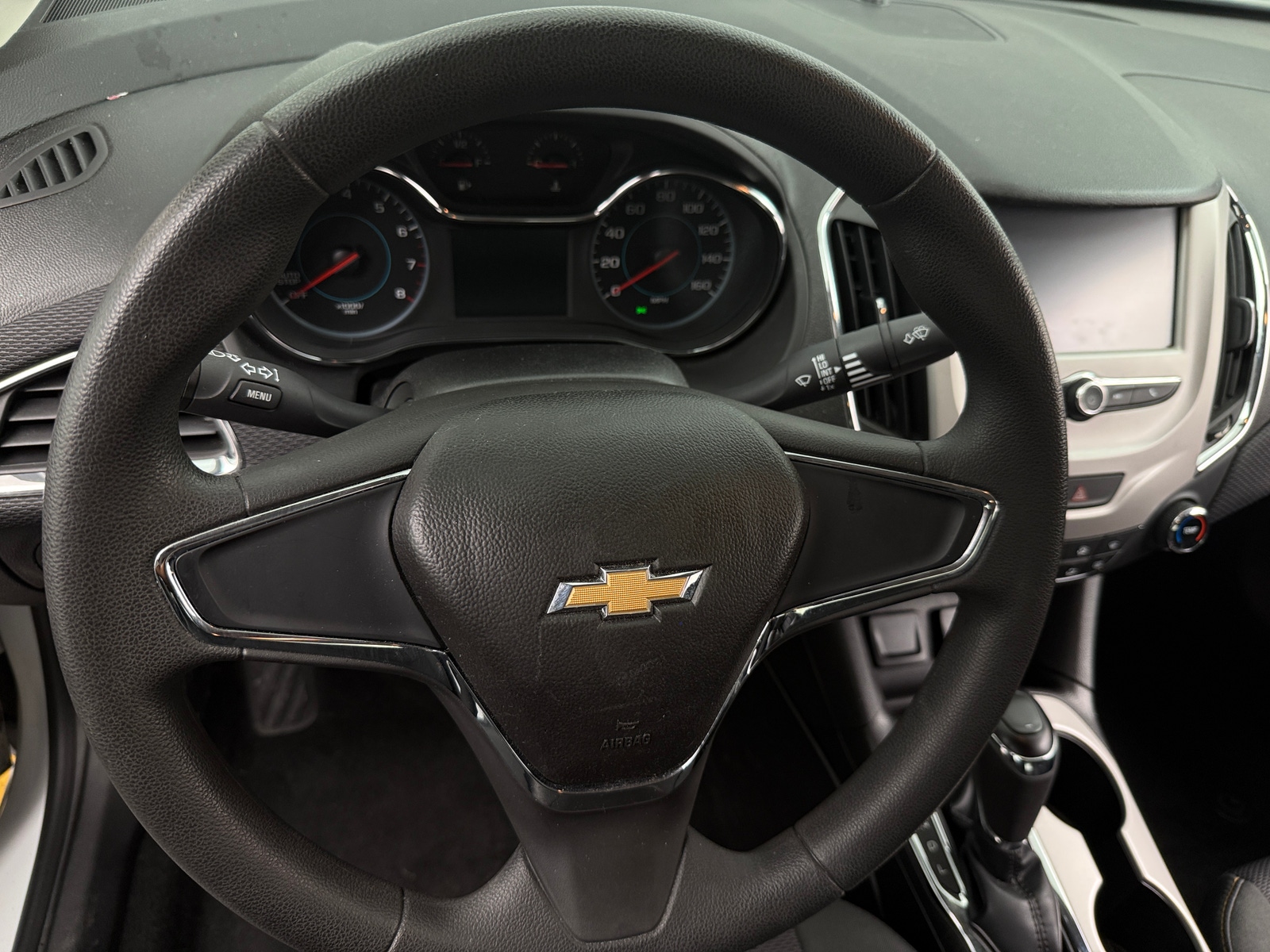 Thumbnail: 2017 Chevrolet Cruze - 5