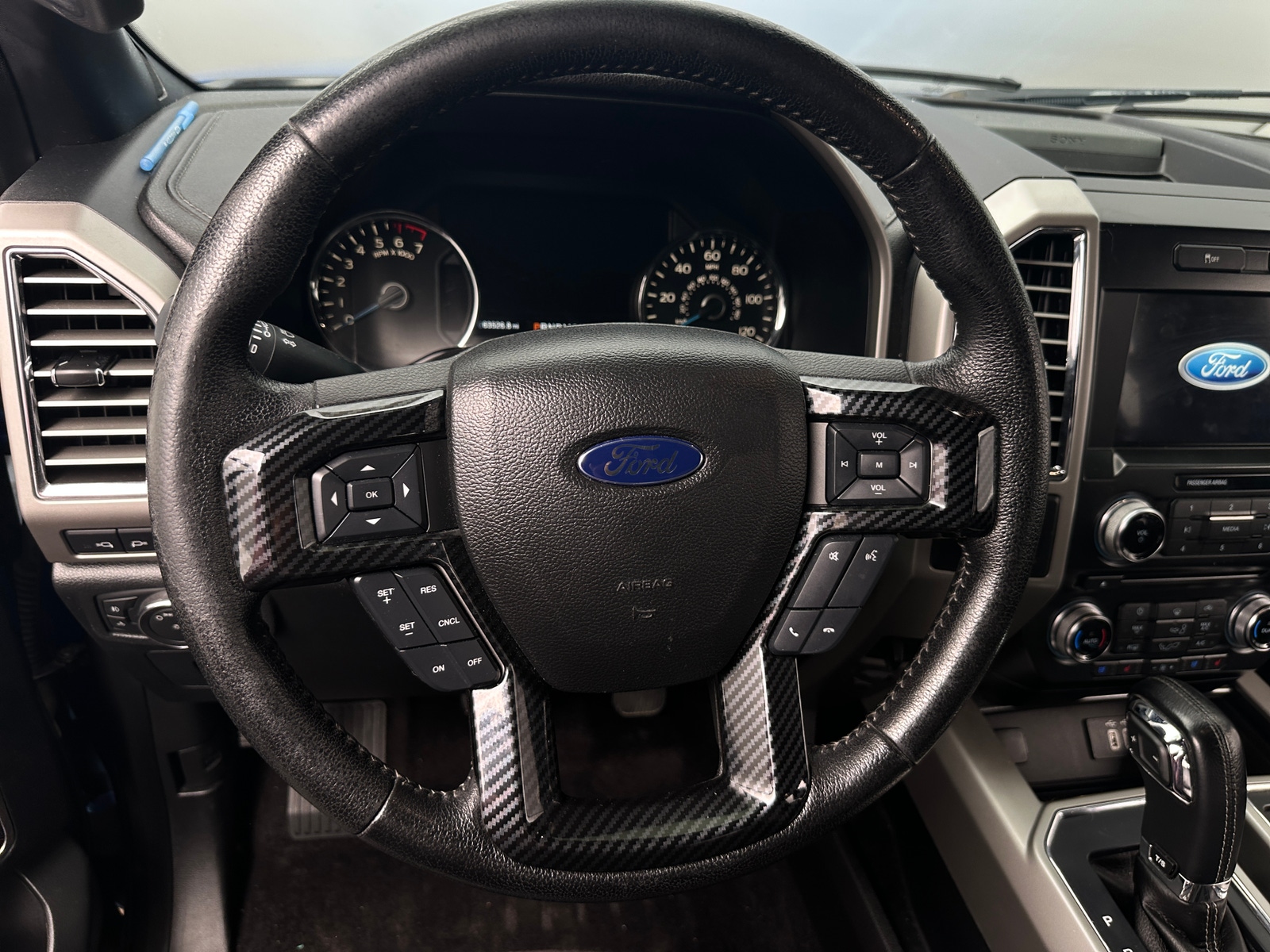 Thumbnail: 2016 Ford Econoline - 4